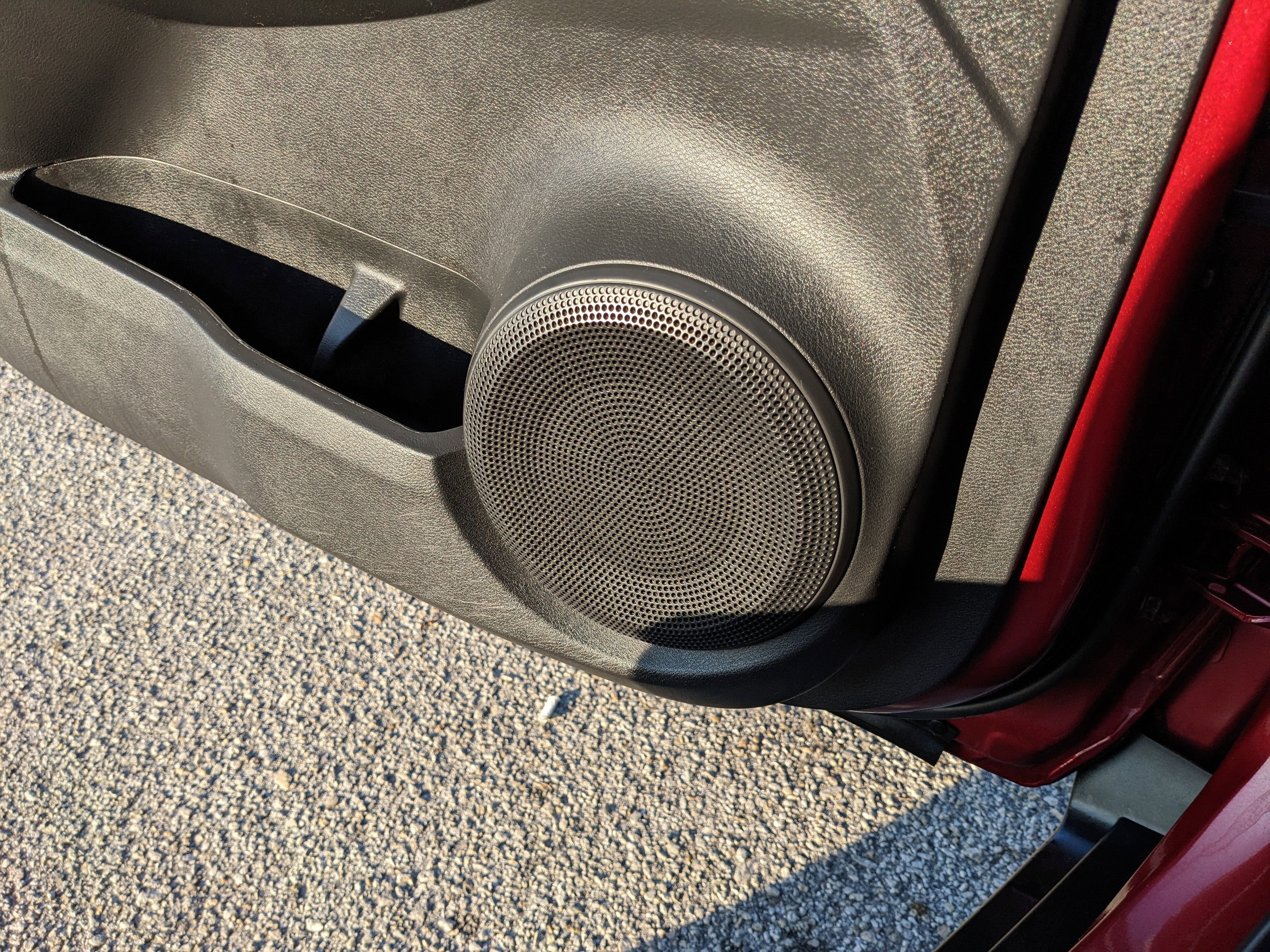 2018 Nissan Kicks SR