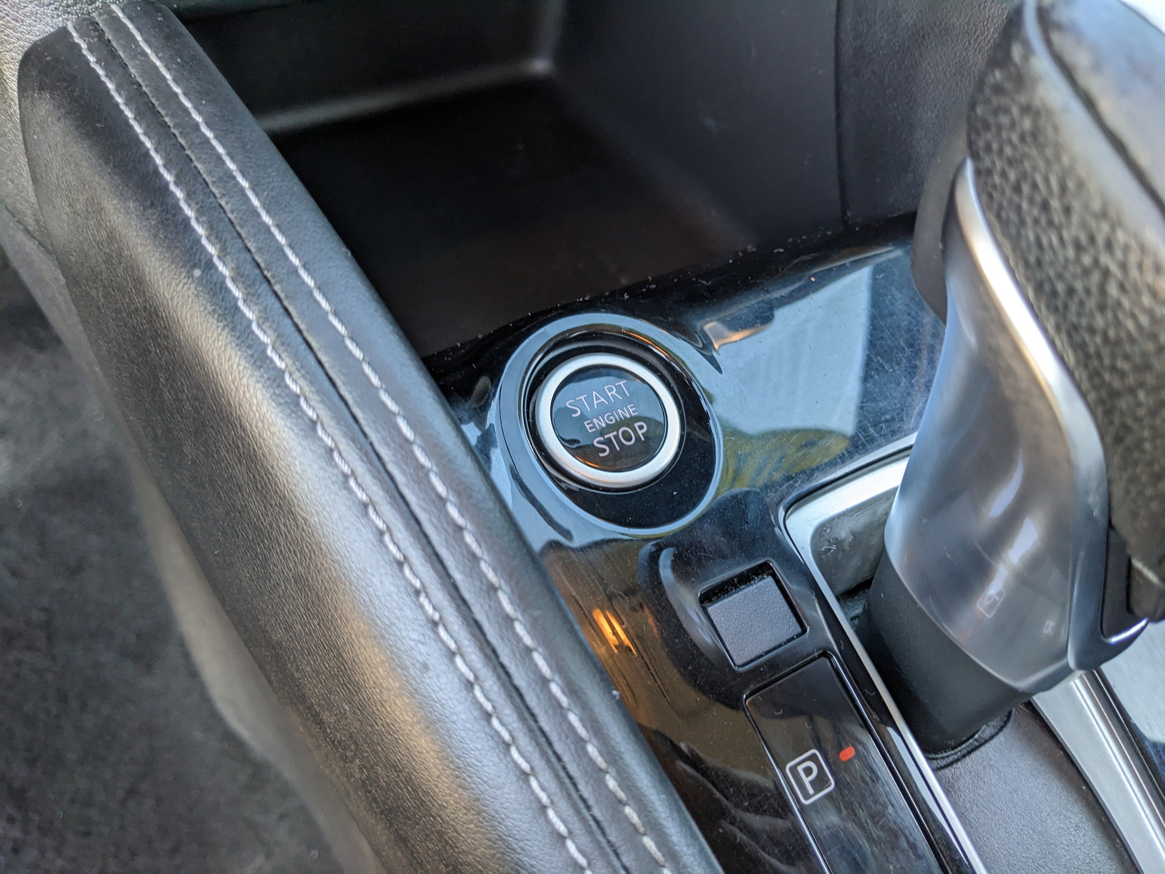 2018 Nissan Kicks SR