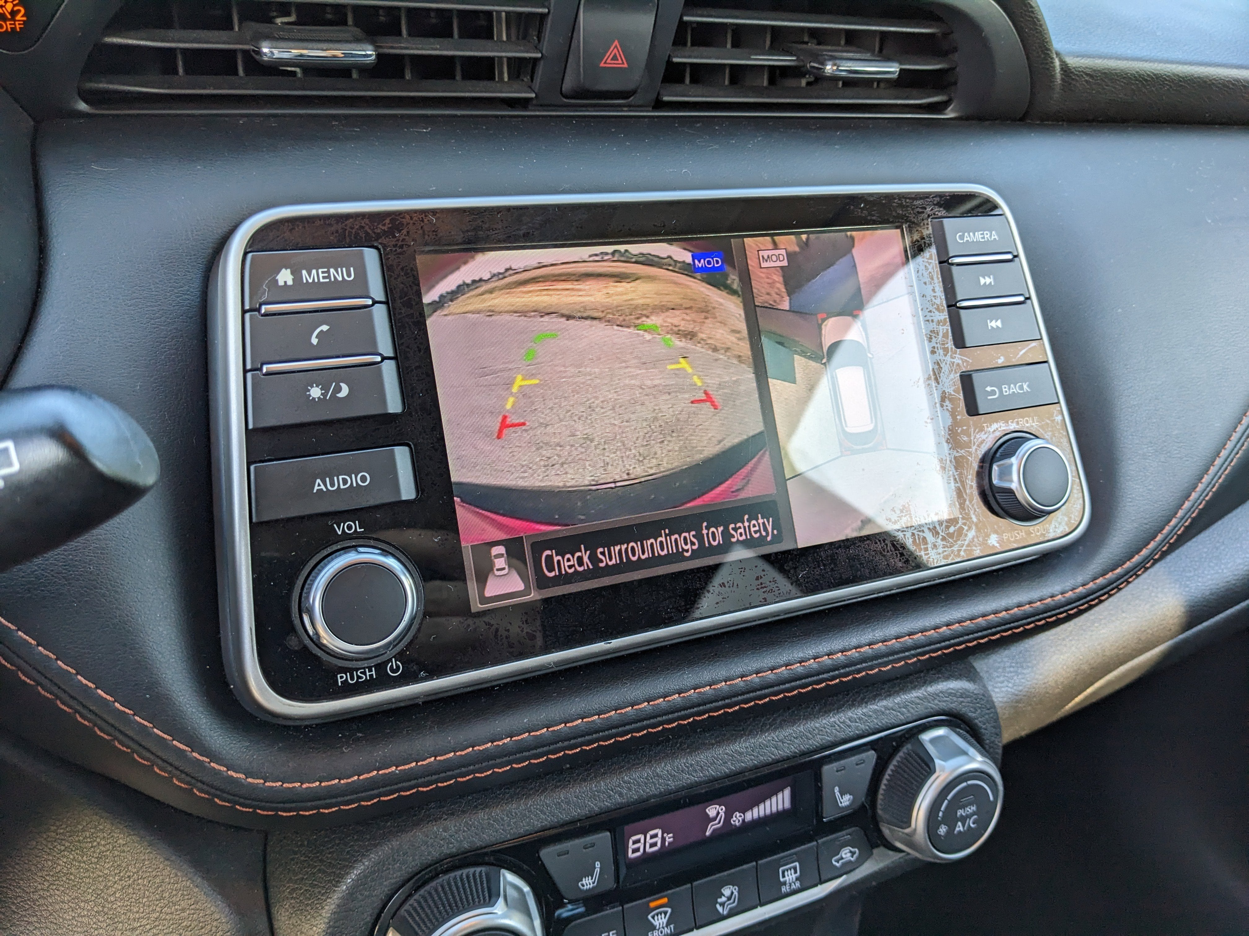 2018 Nissan Kicks SR