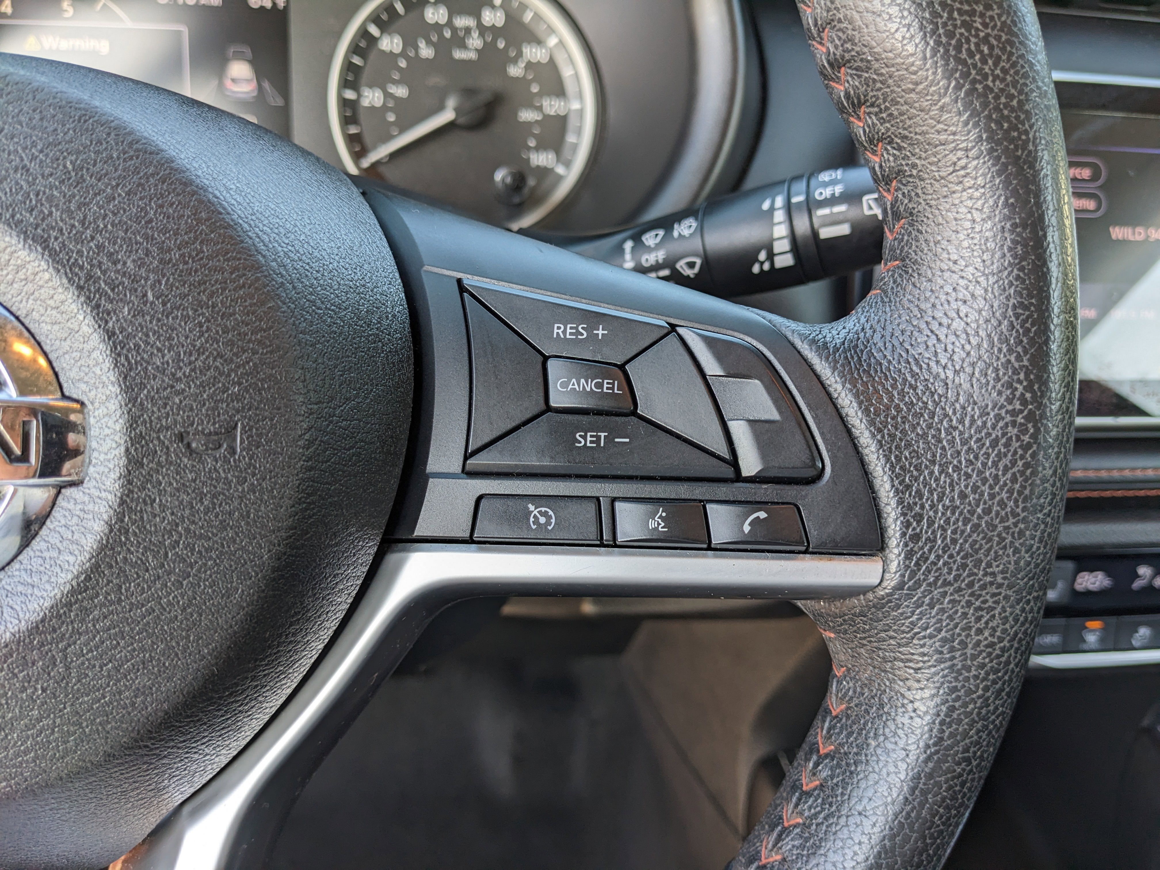 2018 Nissan Kicks SR