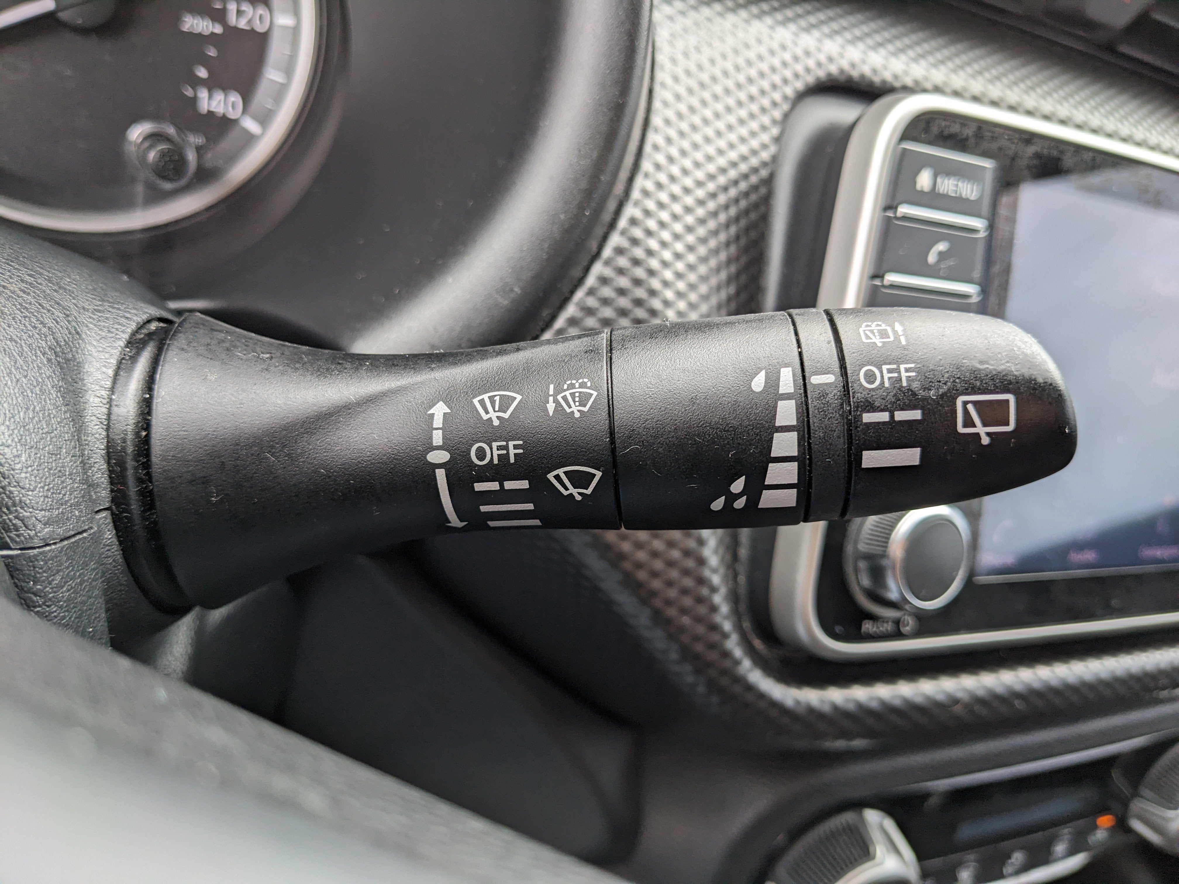 2018 Nissan Kicks SV