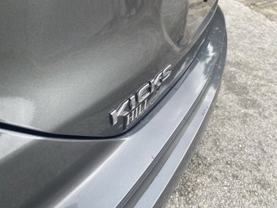 2023 Nissan Kicks SV