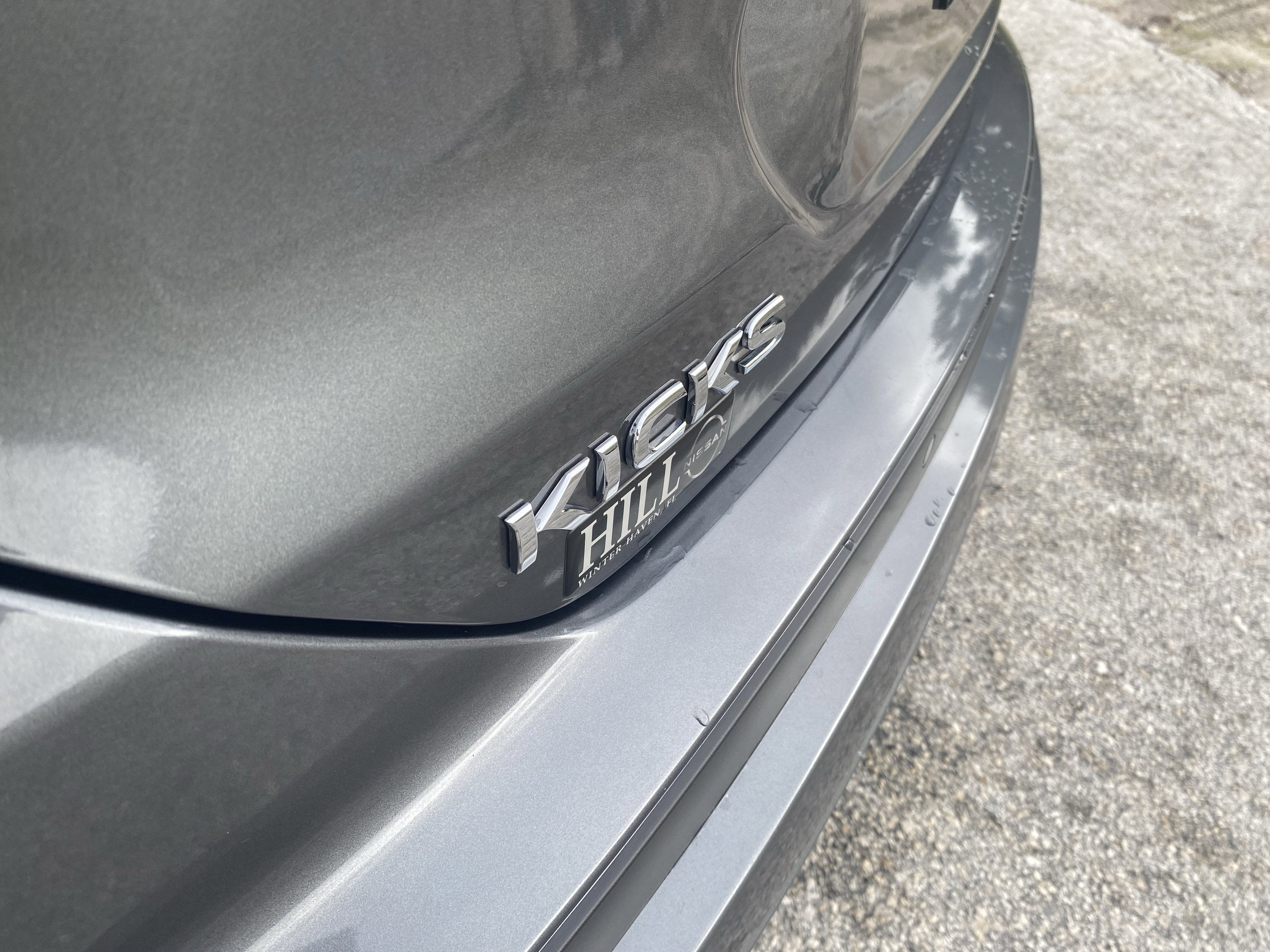 2023 Nissan Kicks SV