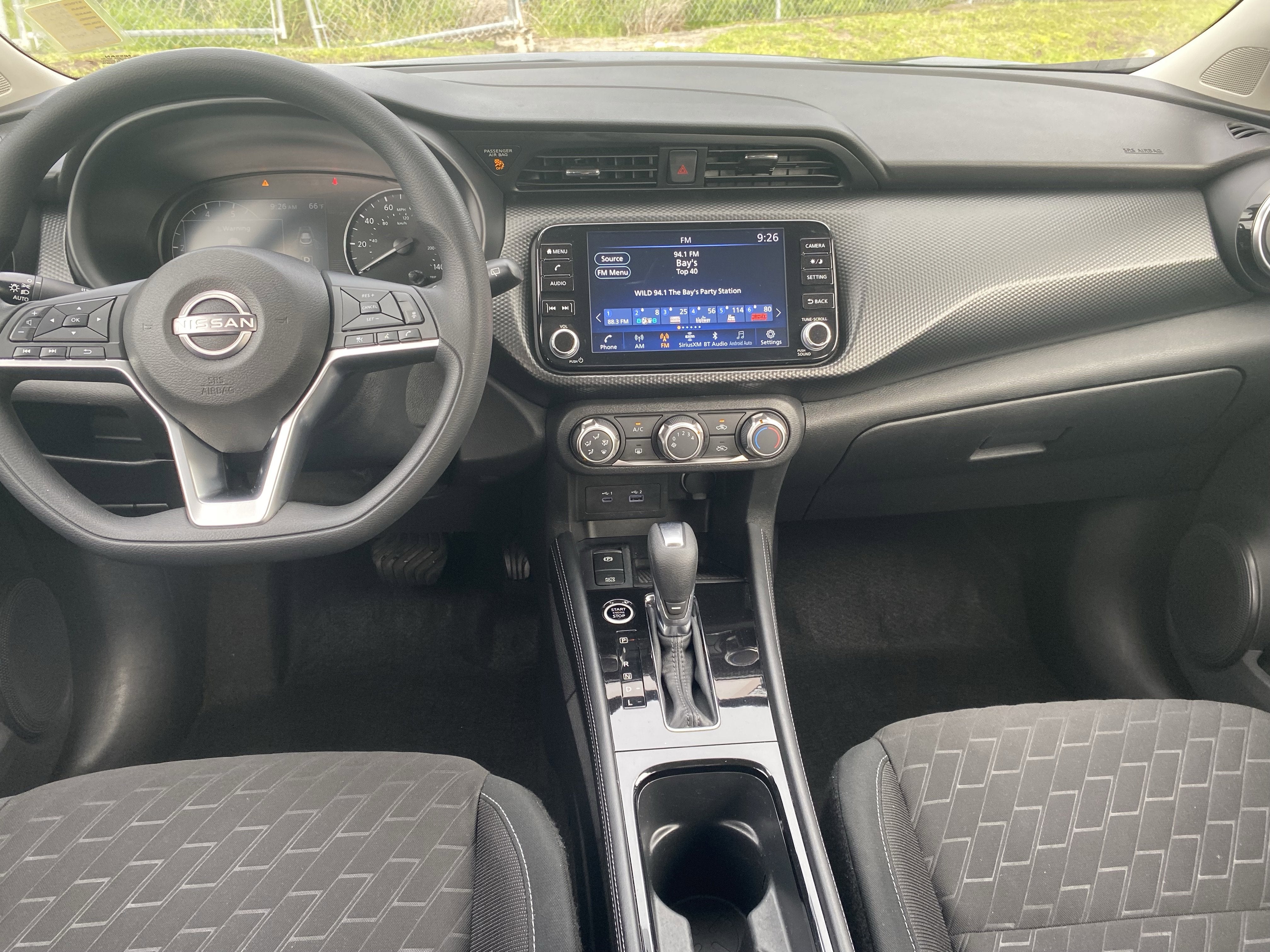 2023 Nissan Kicks SV