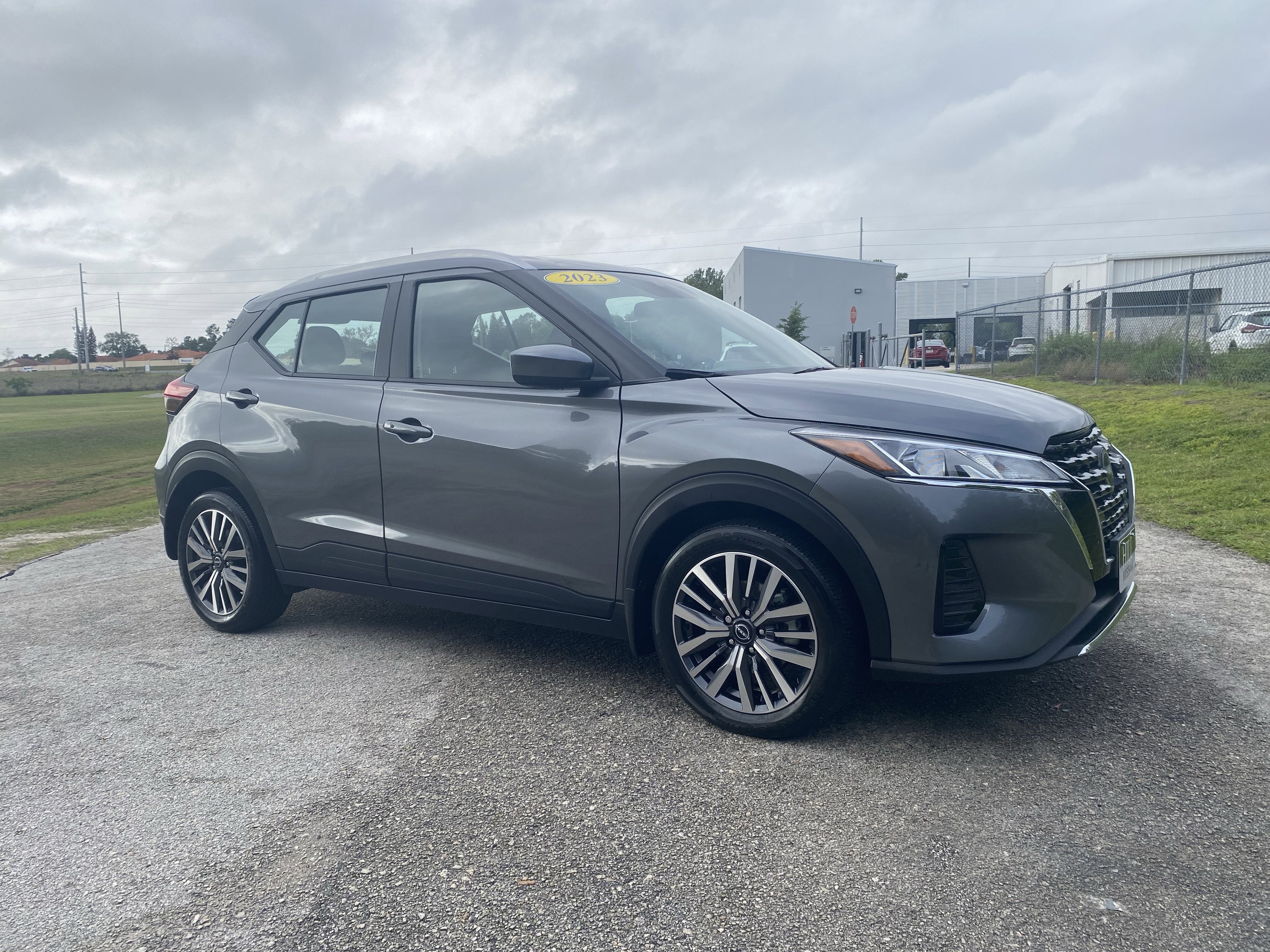 2023 Nissan Kicks SV