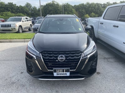 2024 Nissan Kicks SR