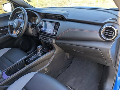 2021 Nissan Kicks SR
