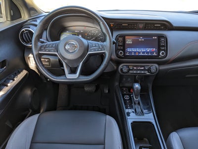 2021 Nissan Kicks SR
