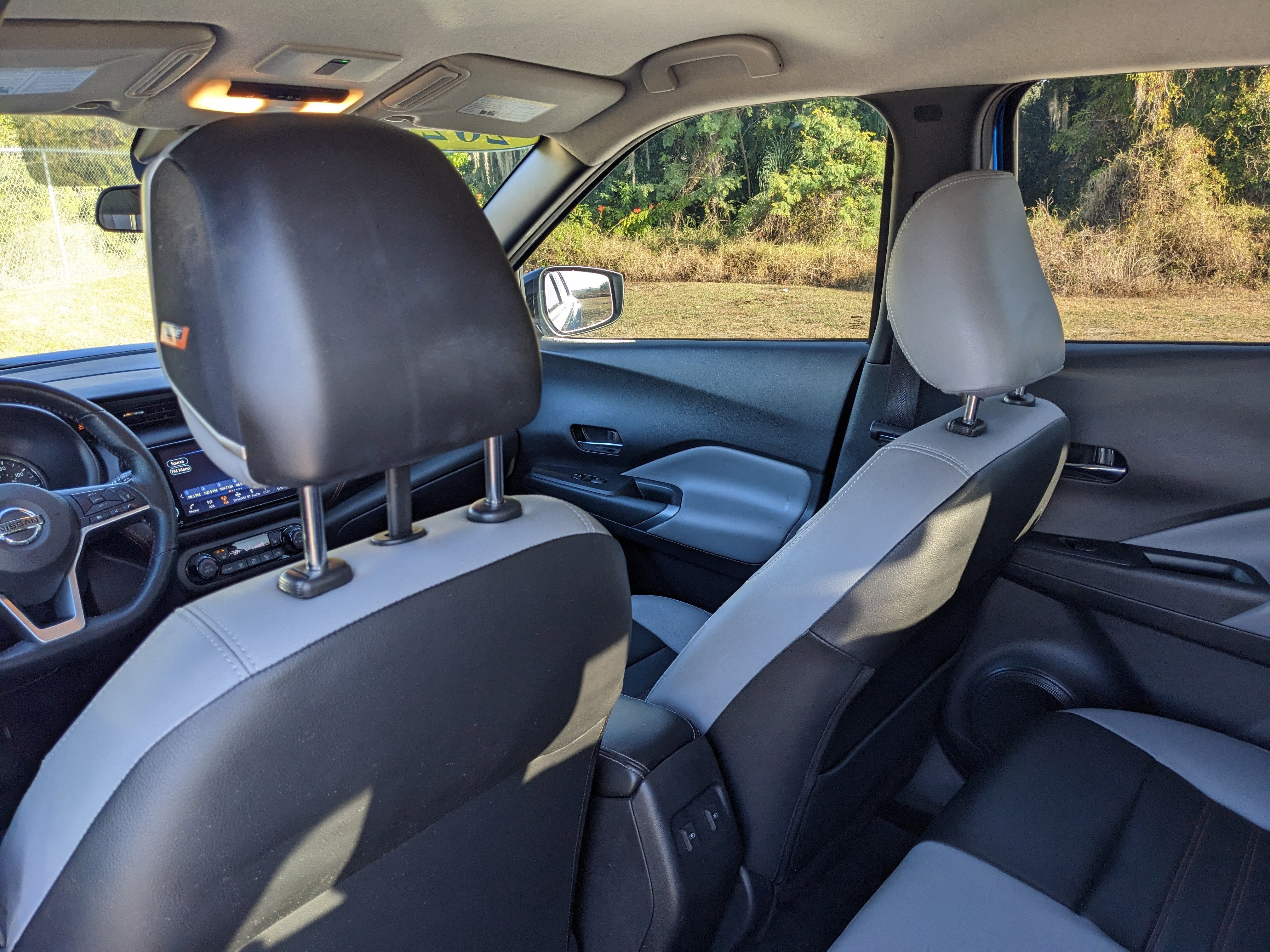 2021 Nissan Kicks SR