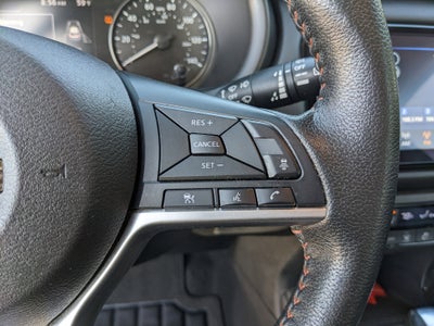 2021 Nissan Kicks SR