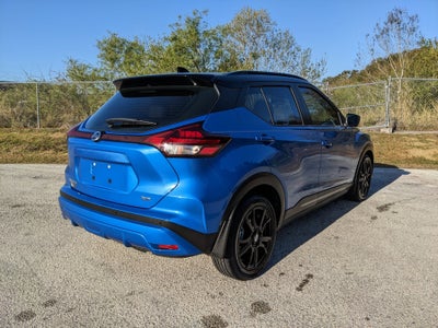 2021 Nissan Kicks SR