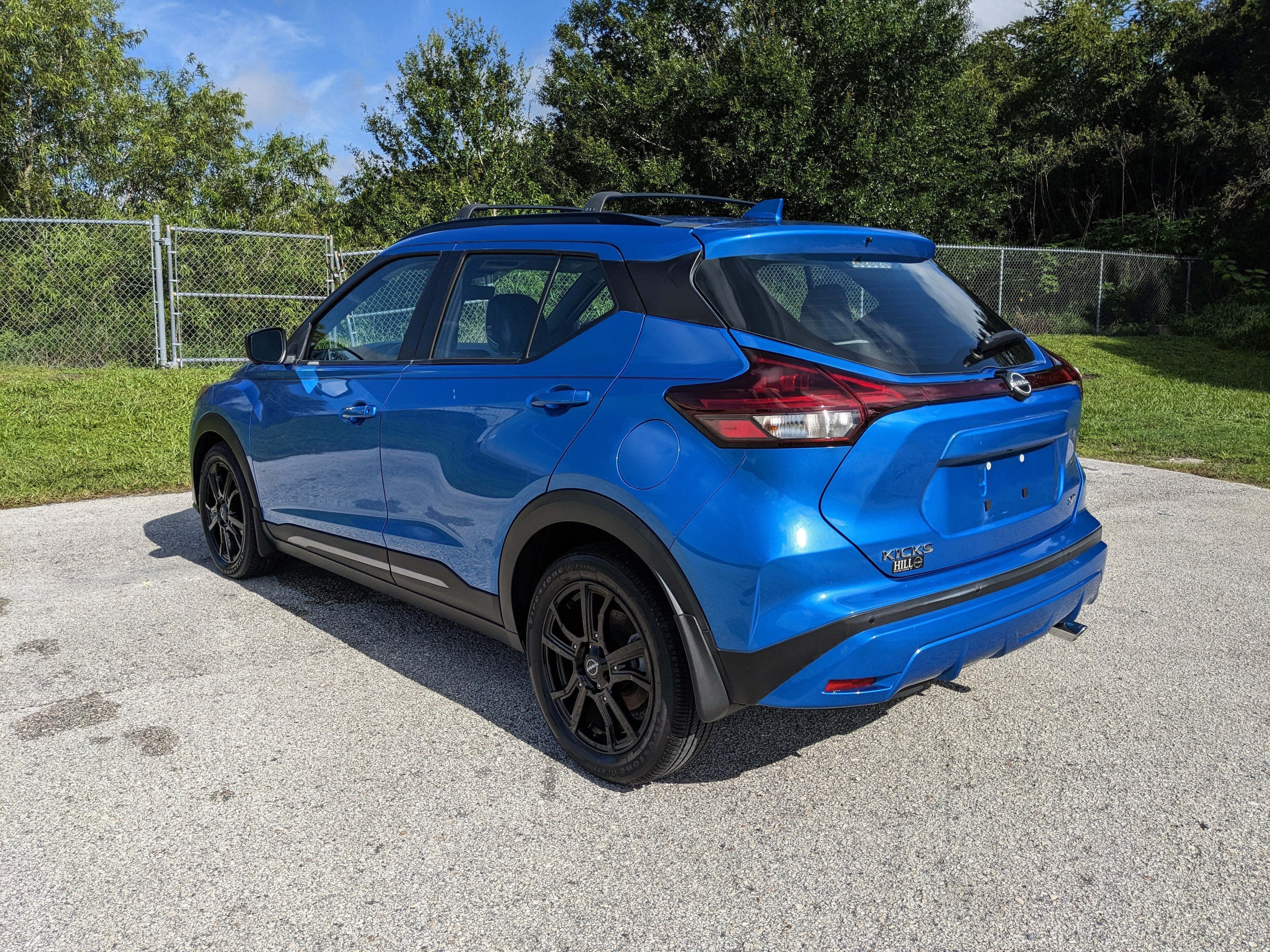 2023 Nissan Kicks SR