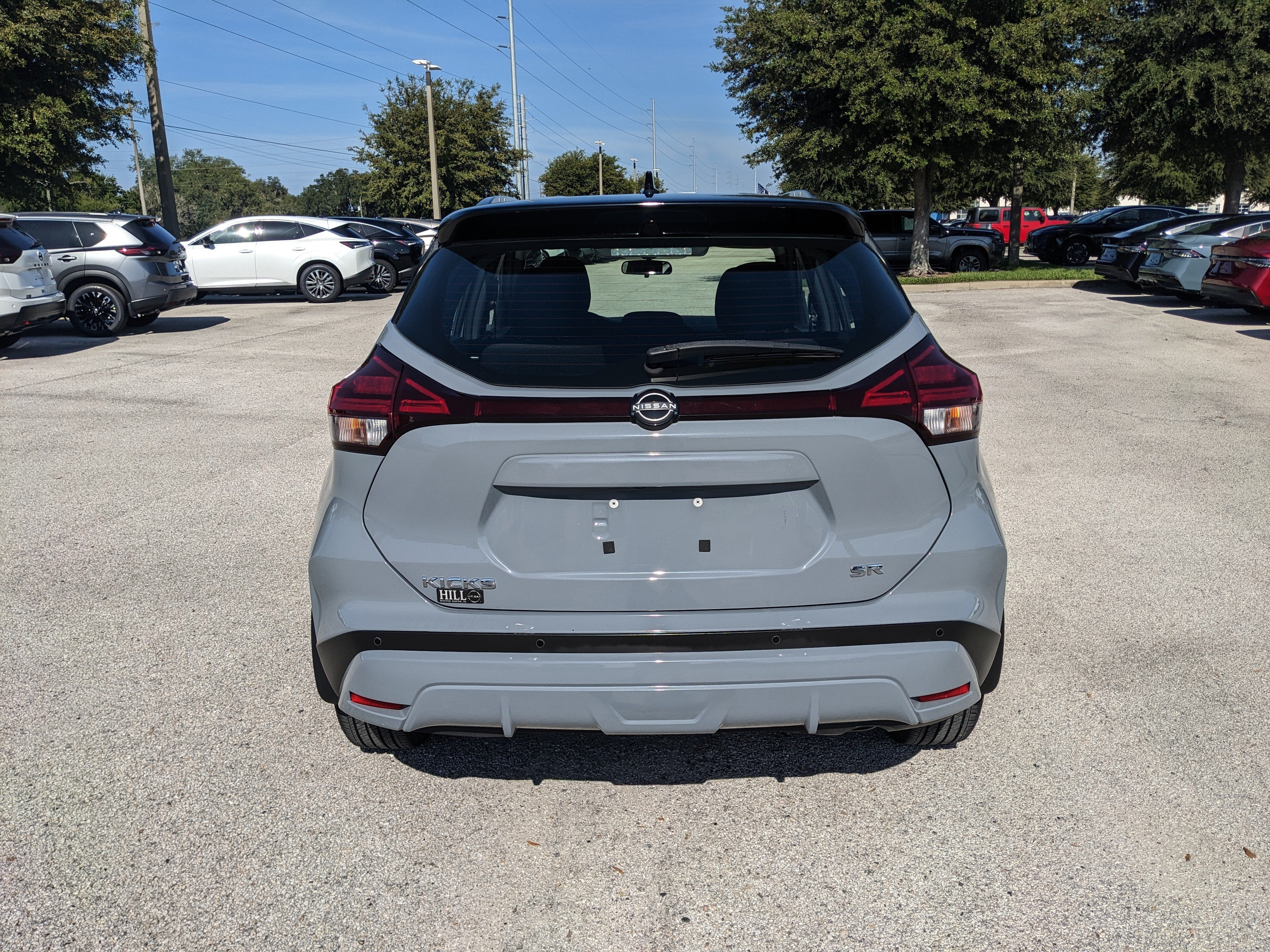 2024 Nissan Kicks SR