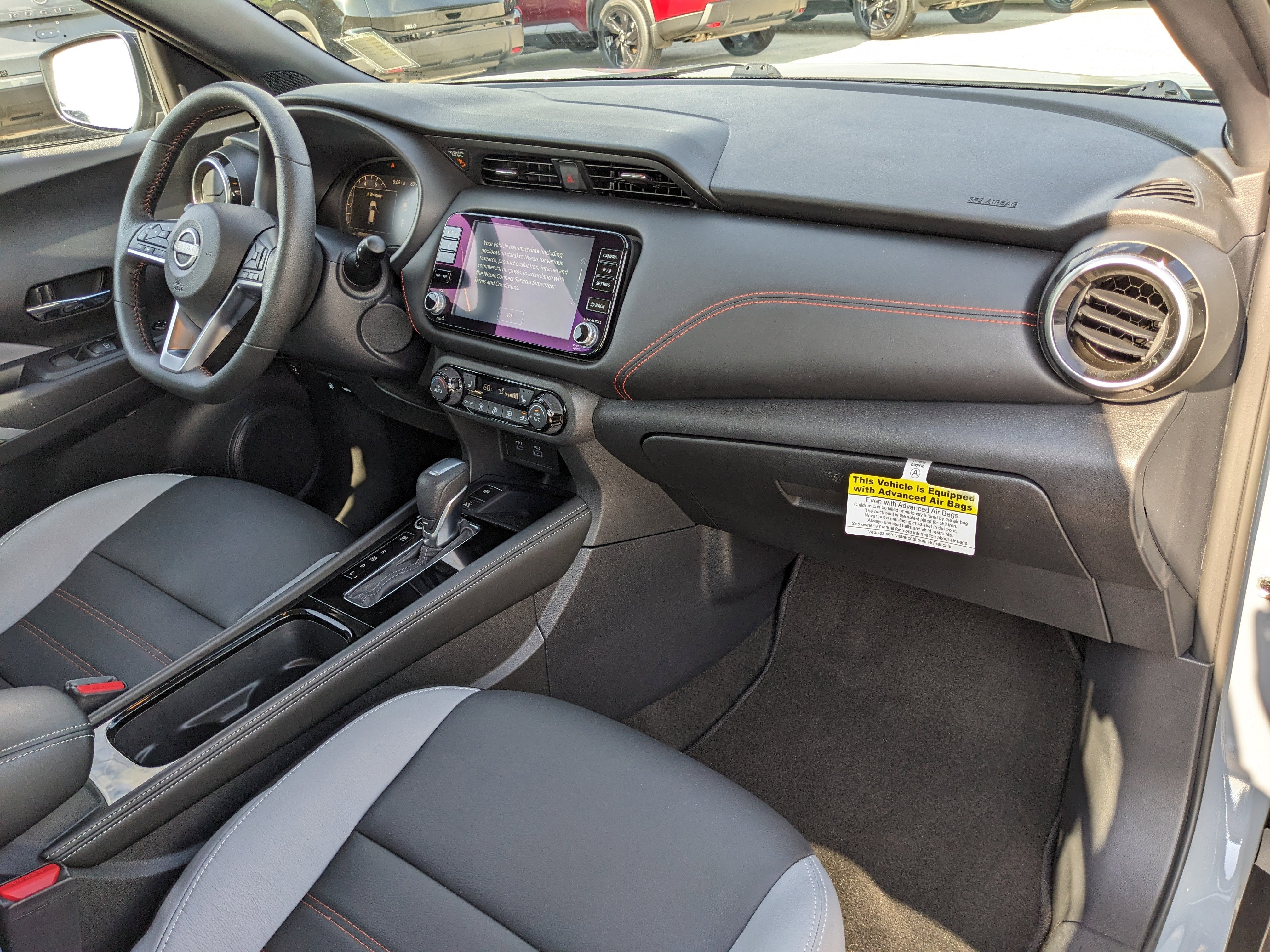 2024 Nissan Kicks SR