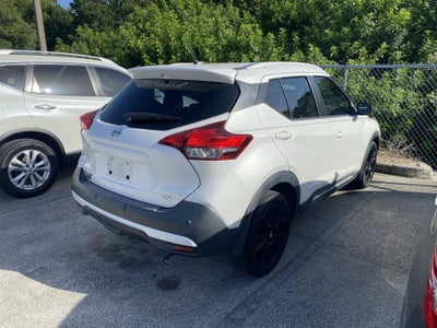 2020 Nissan Kicks SR