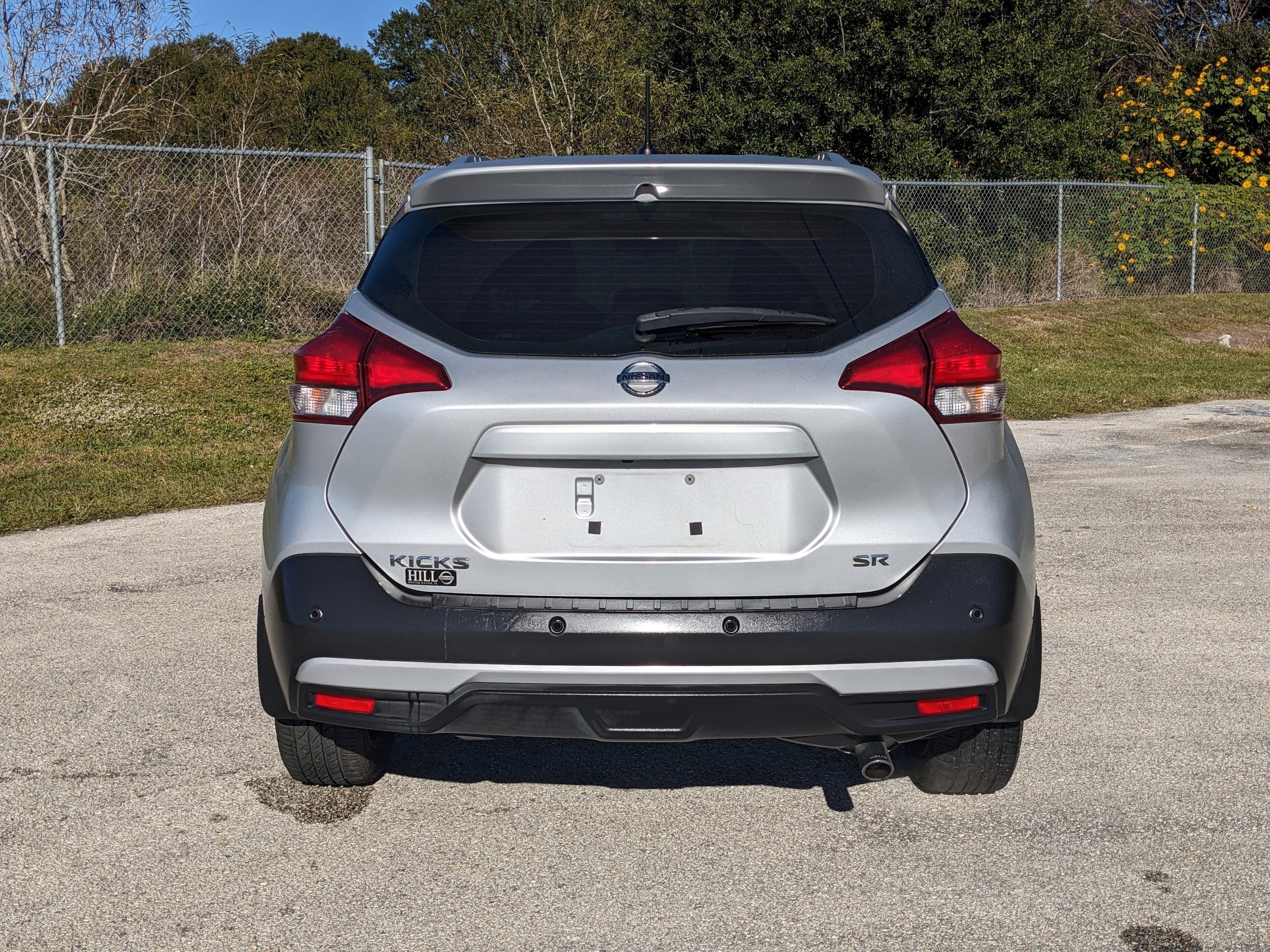 2020 Nissan Kicks SR