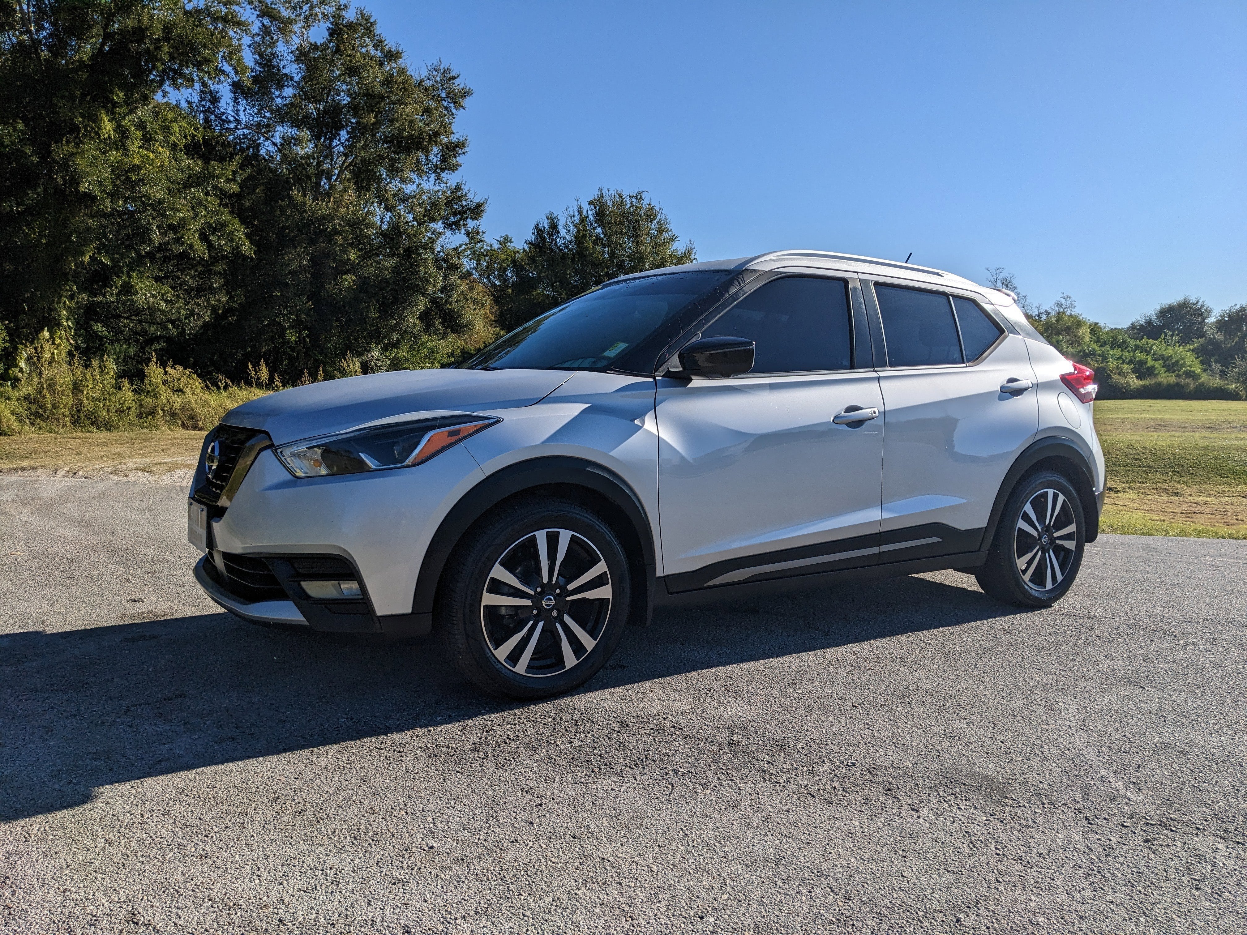 2020 Nissan Kicks SR
