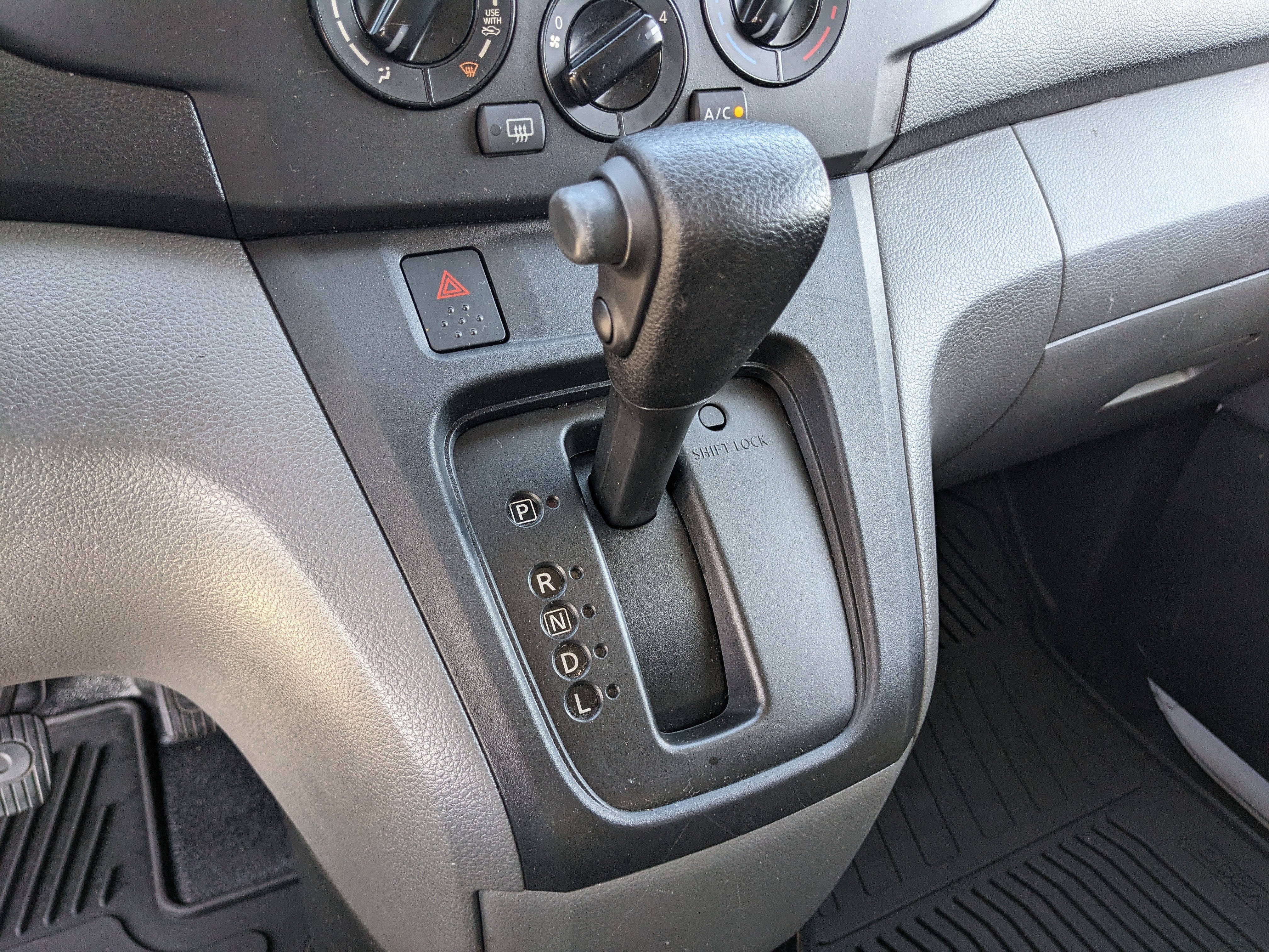 2019 Nissan NV200 Compact Cargo S