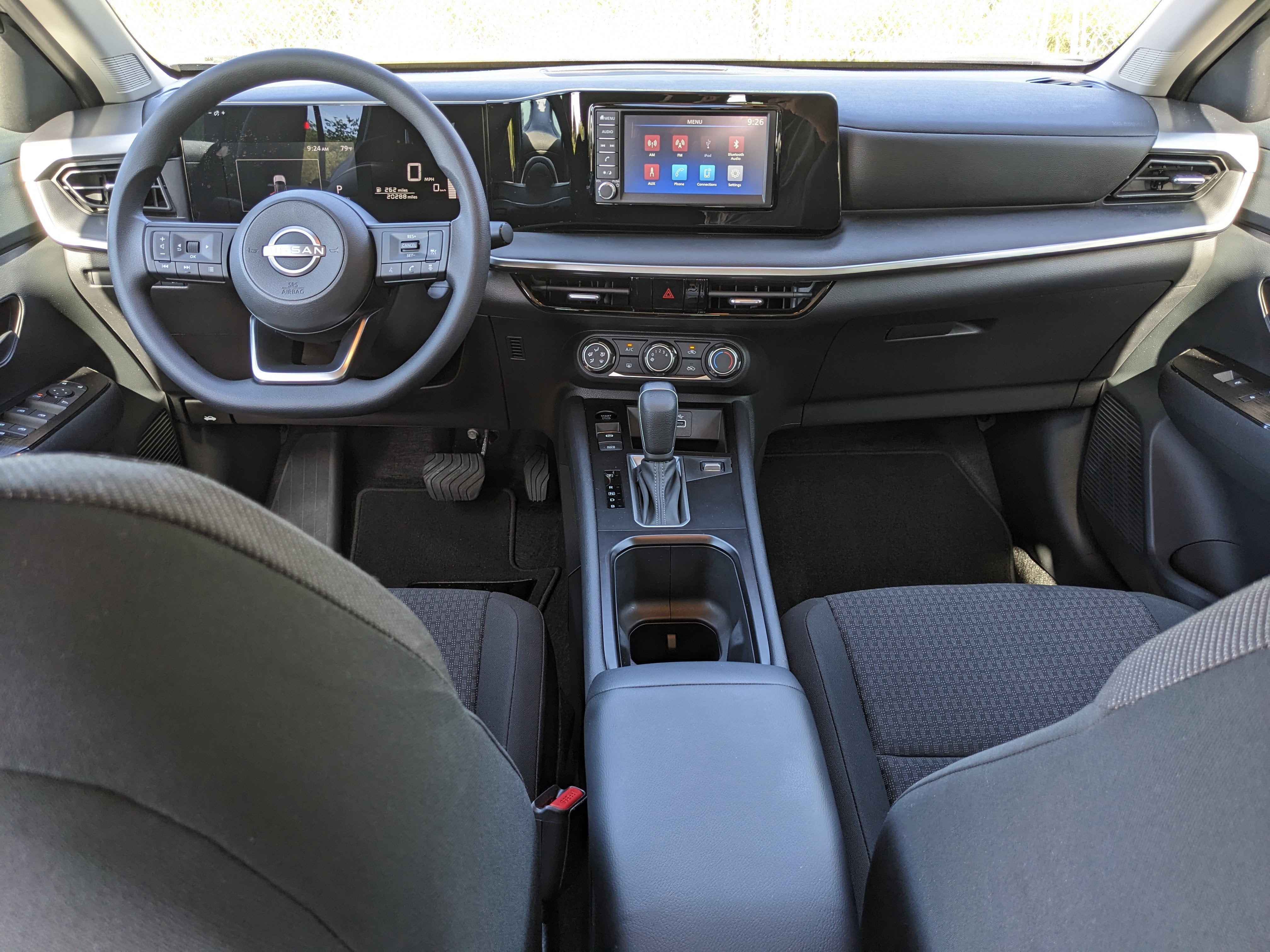 2025 Nissan Kicks S