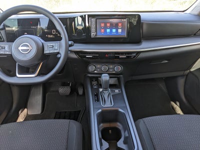 2025 Nissan Kicks S