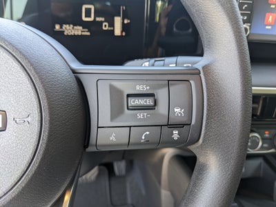 2025 Nissan Kicks S