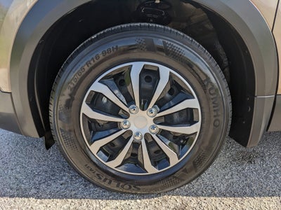 2025 Nissan Kicks S