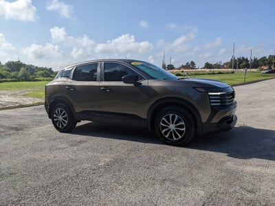 2025 Nissan Kicks S