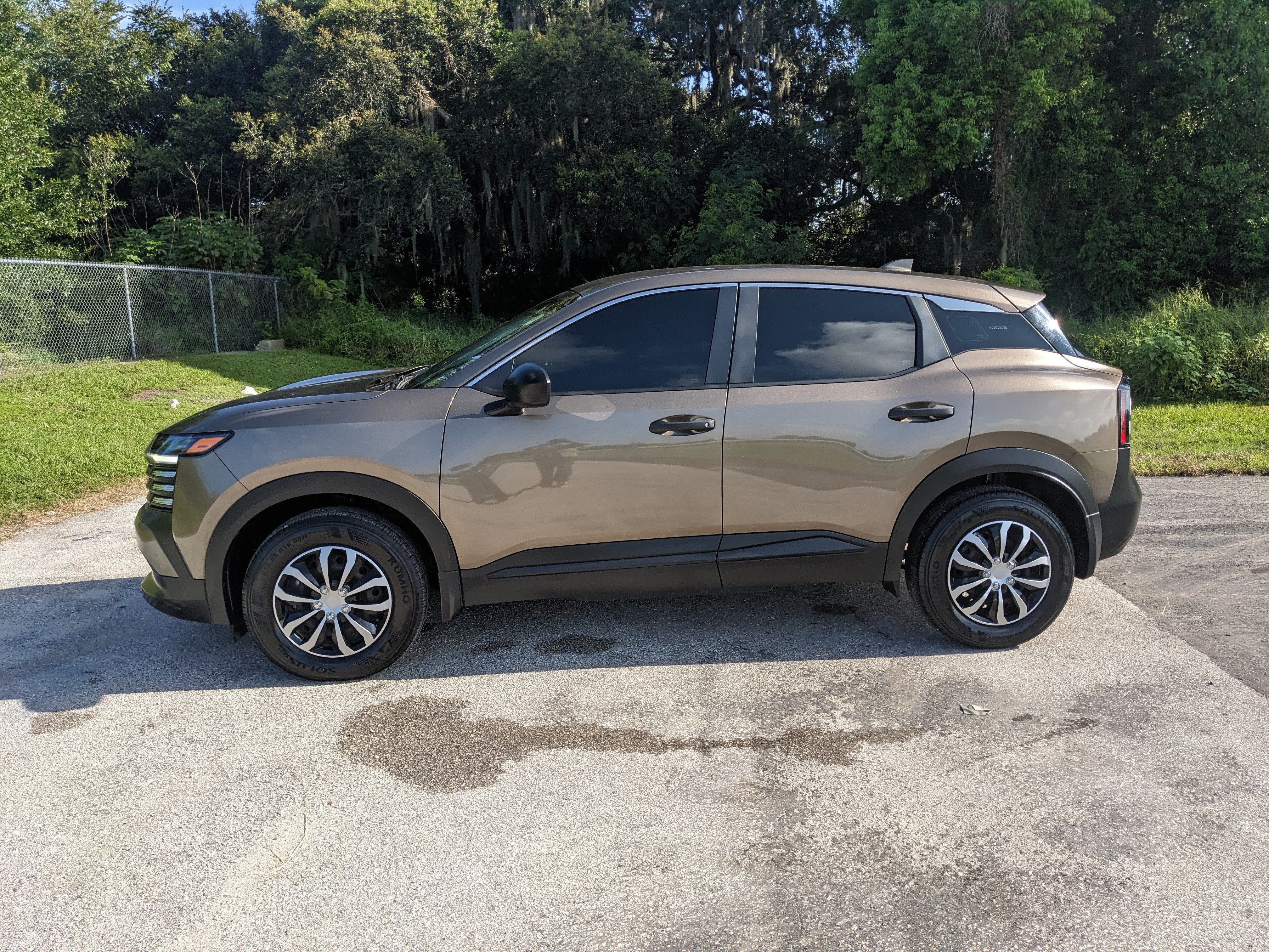 2025 Nissan Kicks S