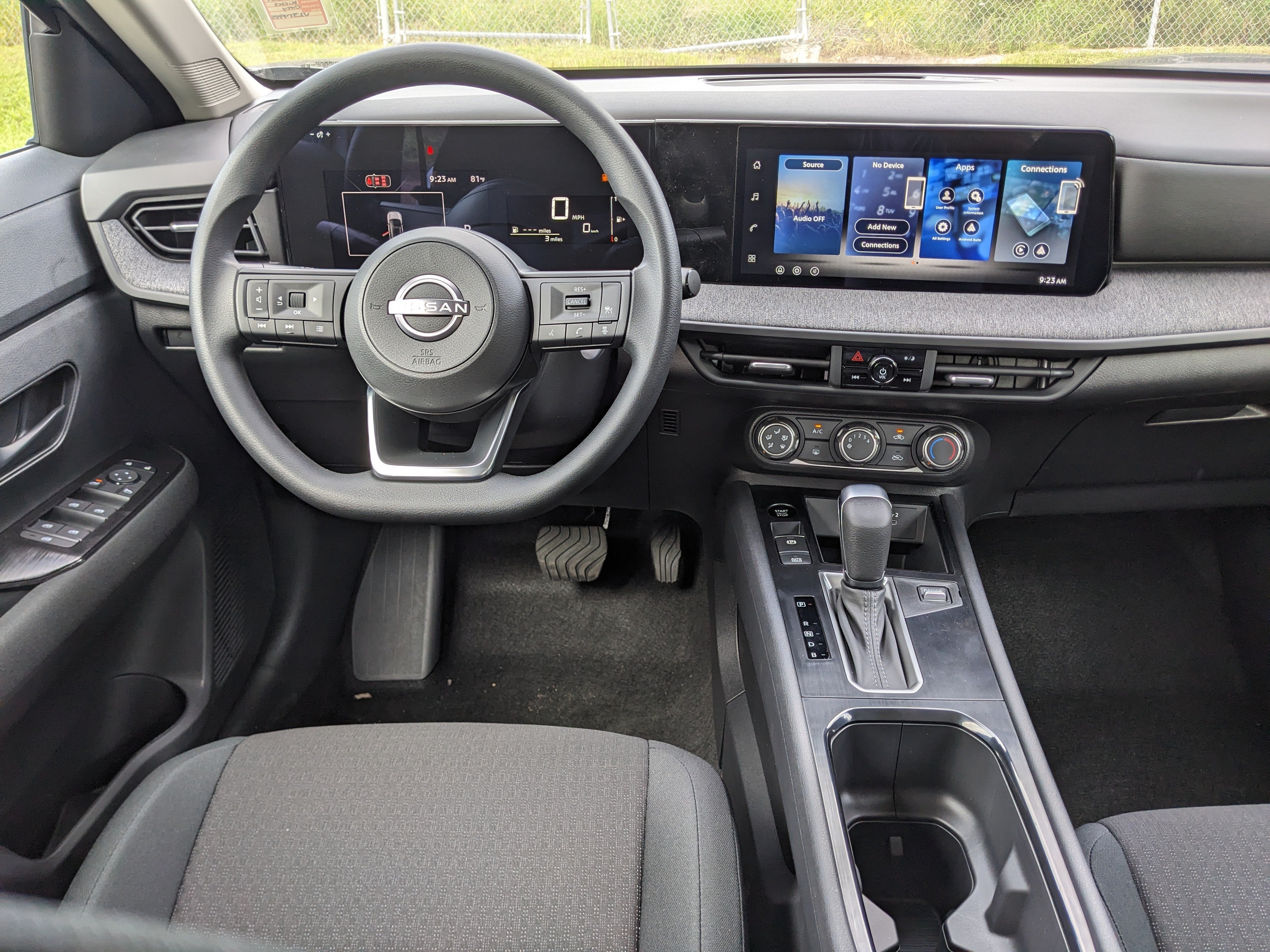 2027 Nissan Kicks S