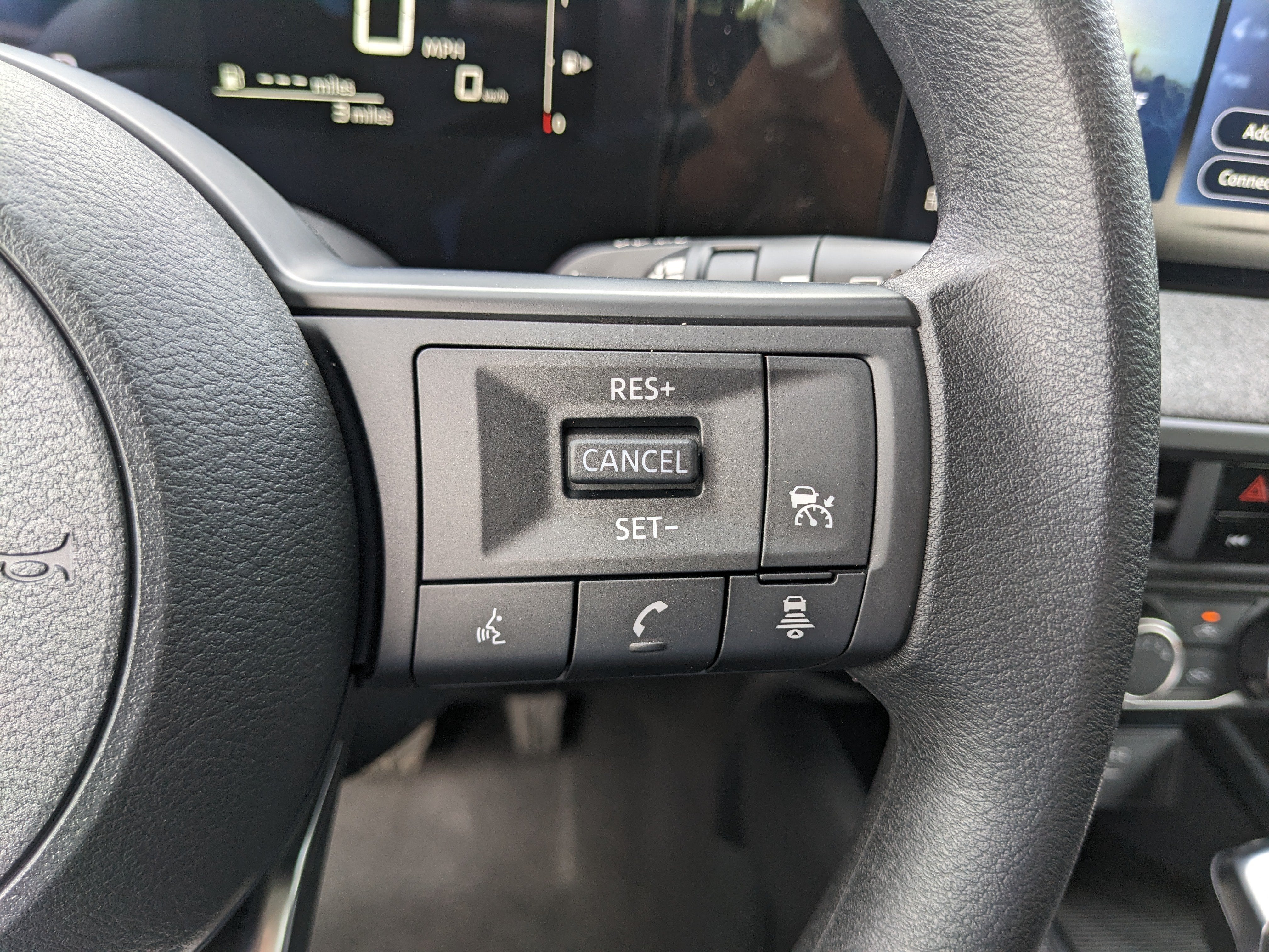 2027 Nissan Kicks S