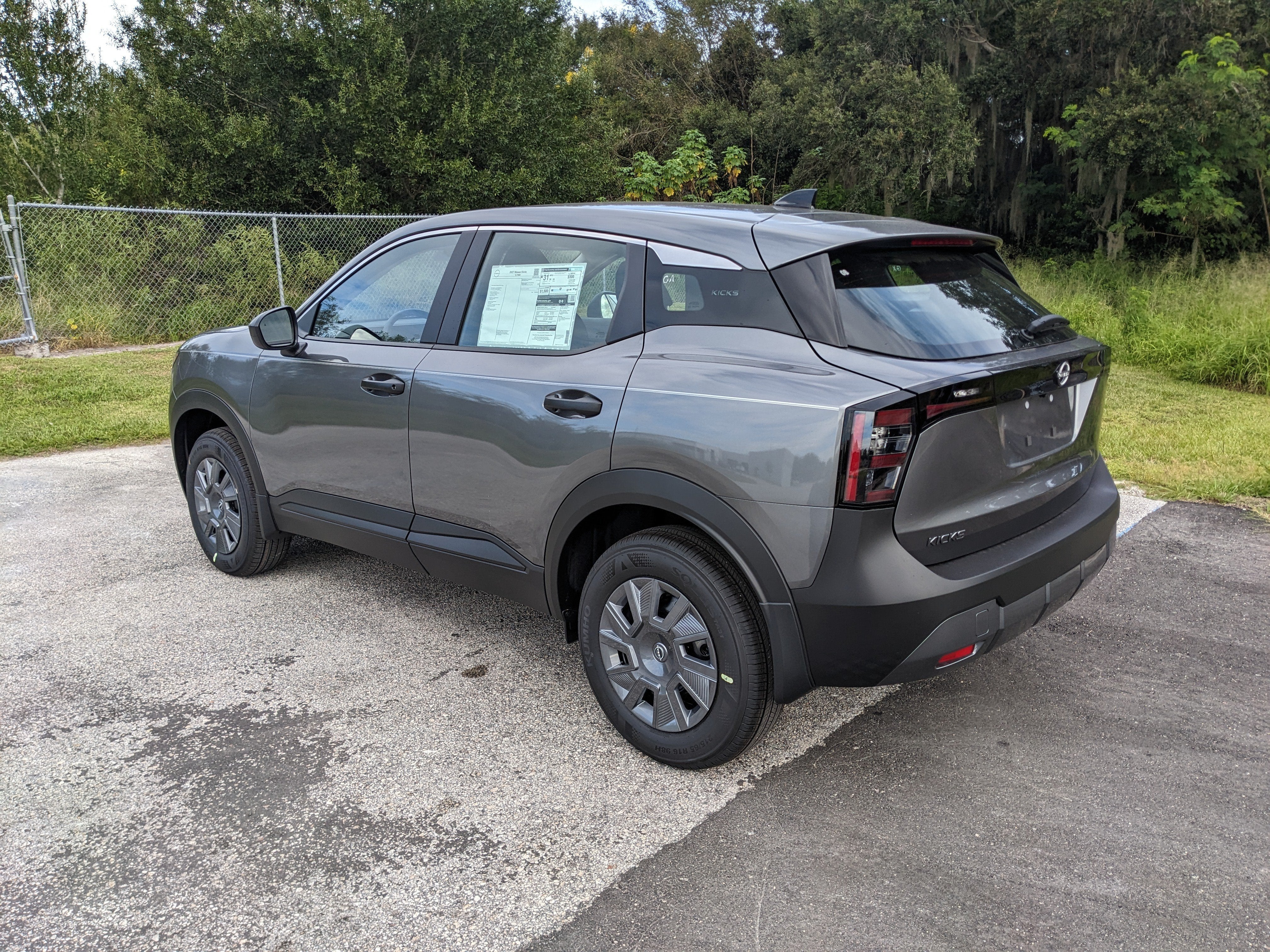 2027 Nissan Kicks S