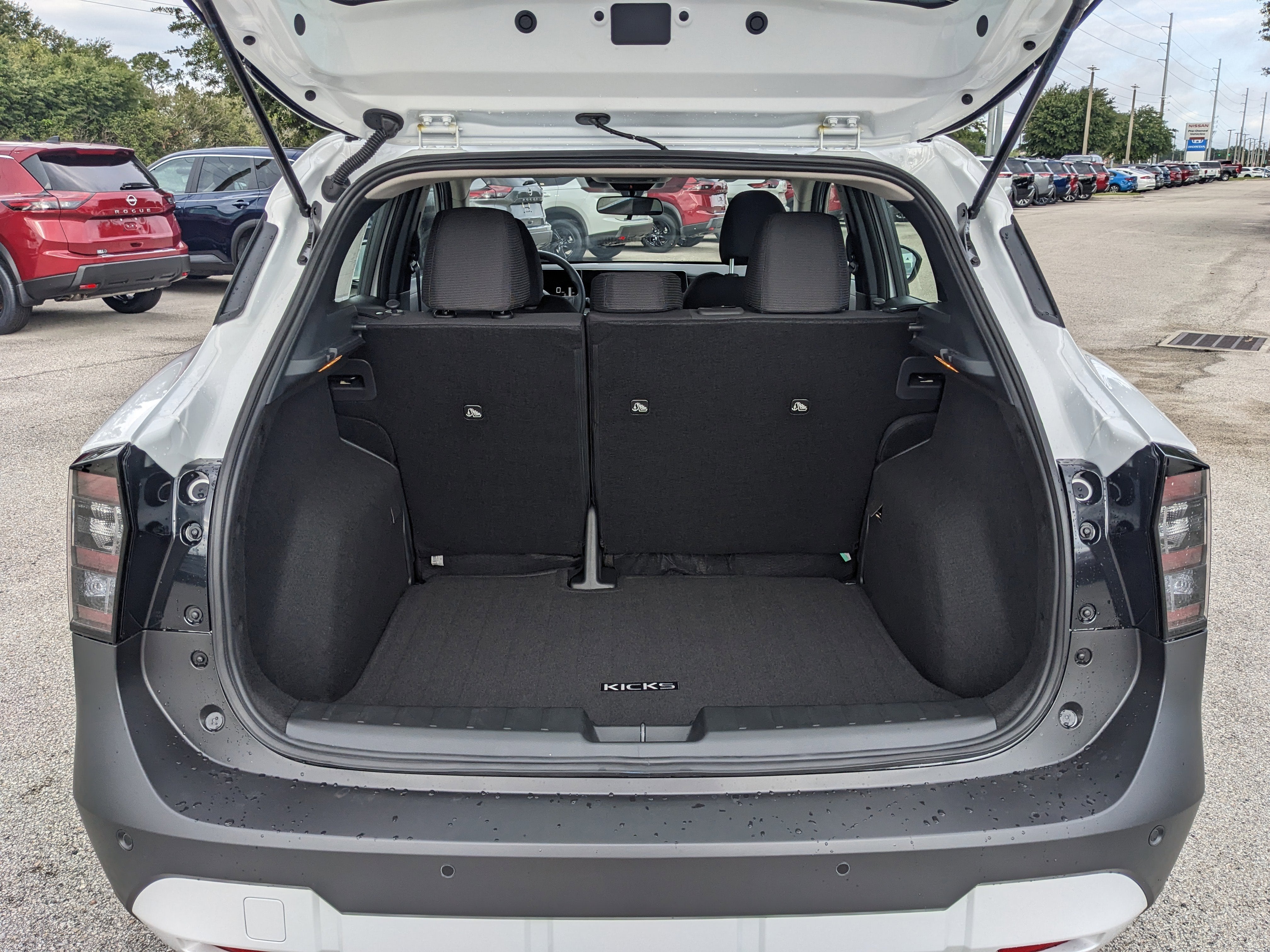 2026 Nissan Kicks S