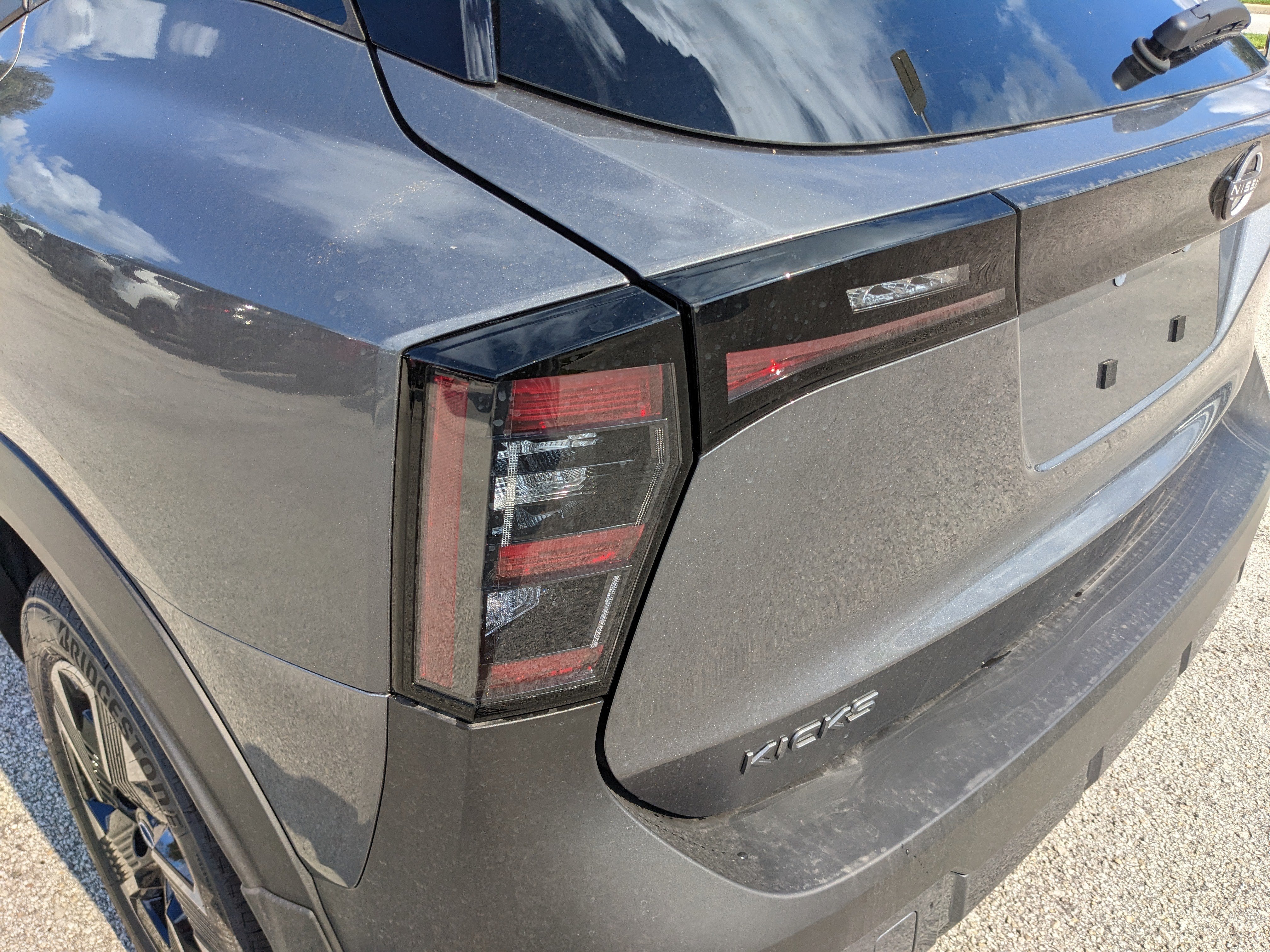 2027 Nissan Kicks SV