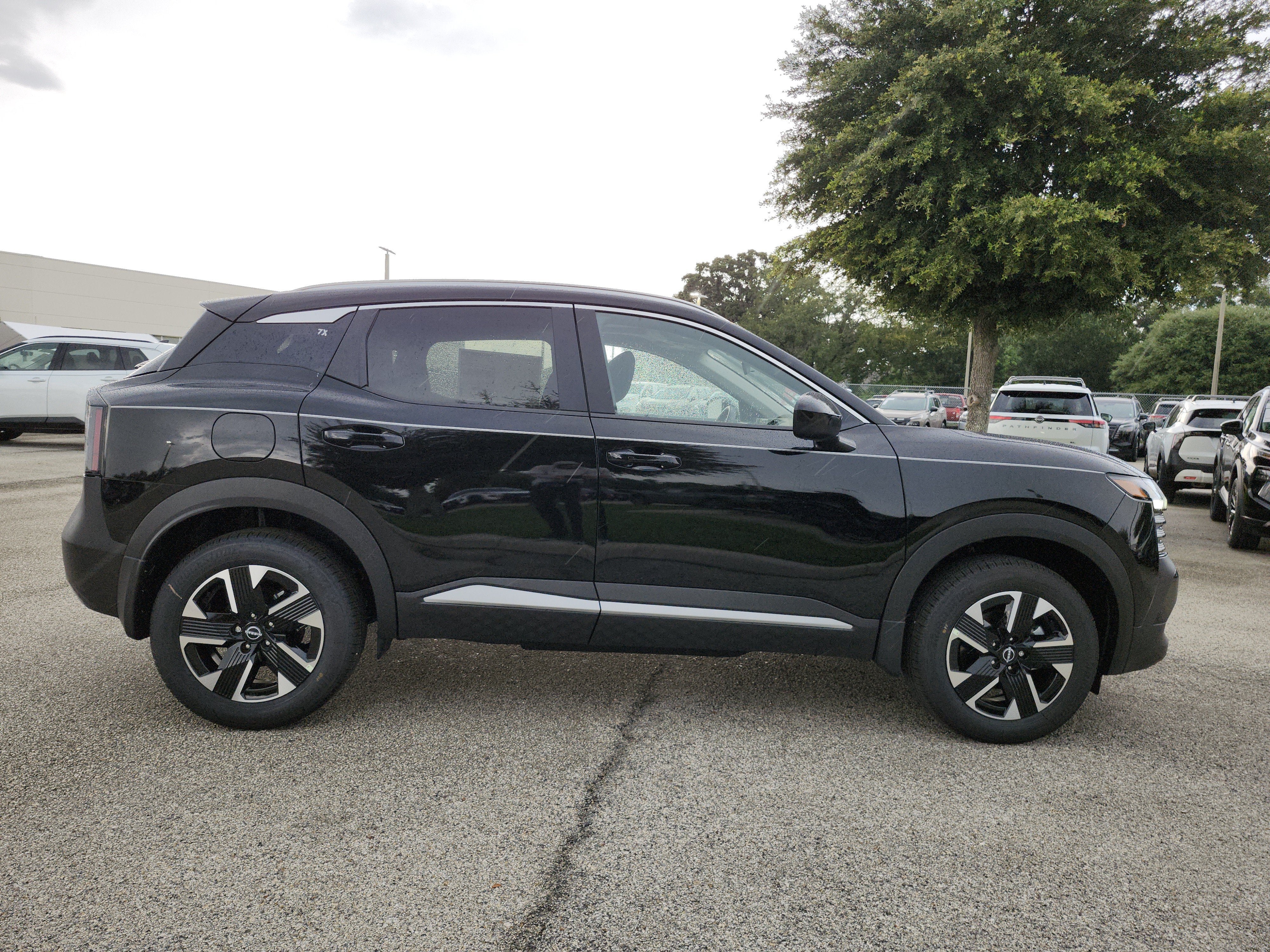2027 Nissan Kicks SV