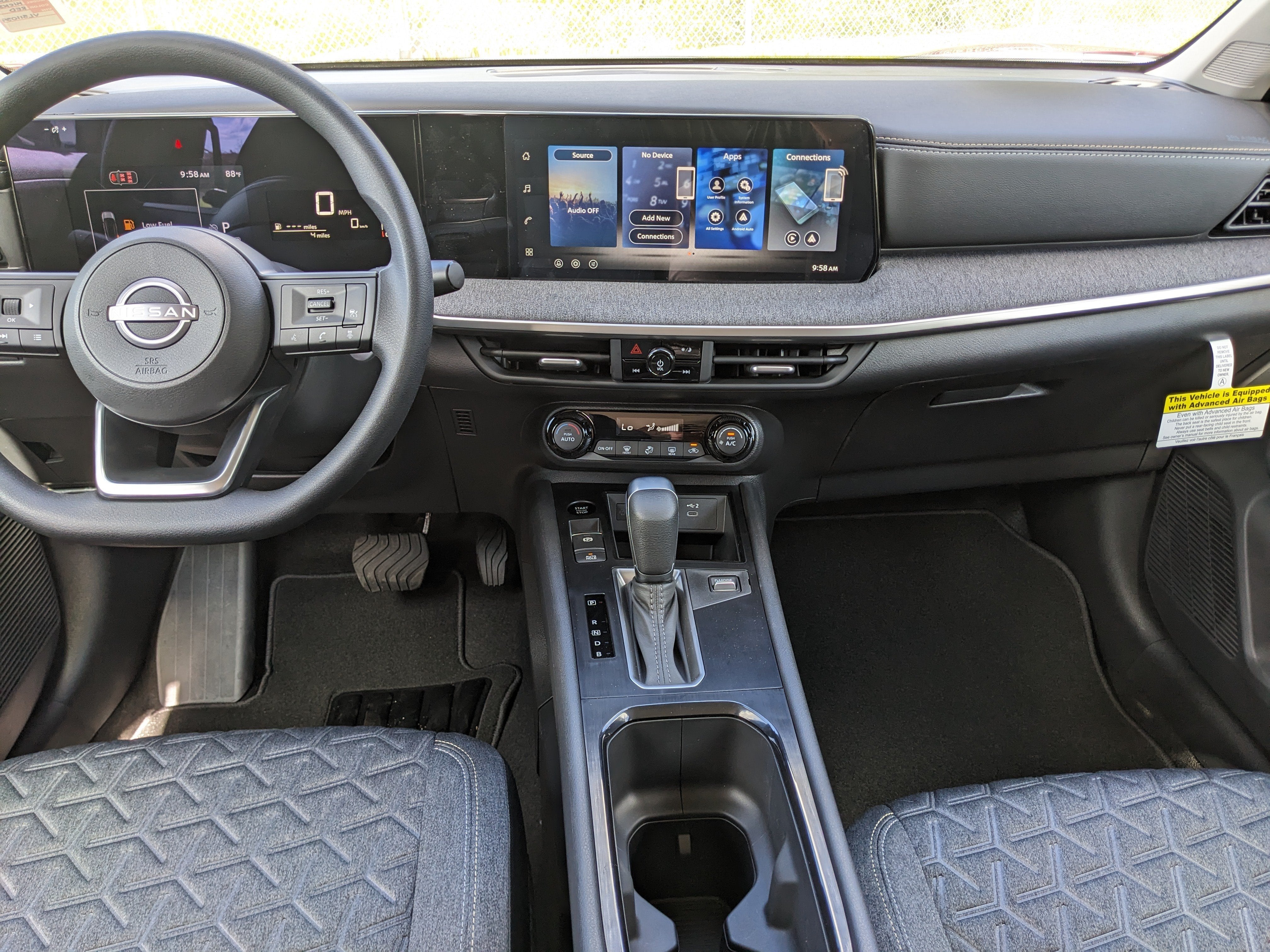 2027 Nissan Kicks SV