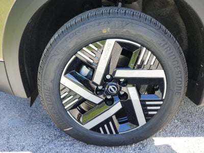 2027 Nissan Kicks SV