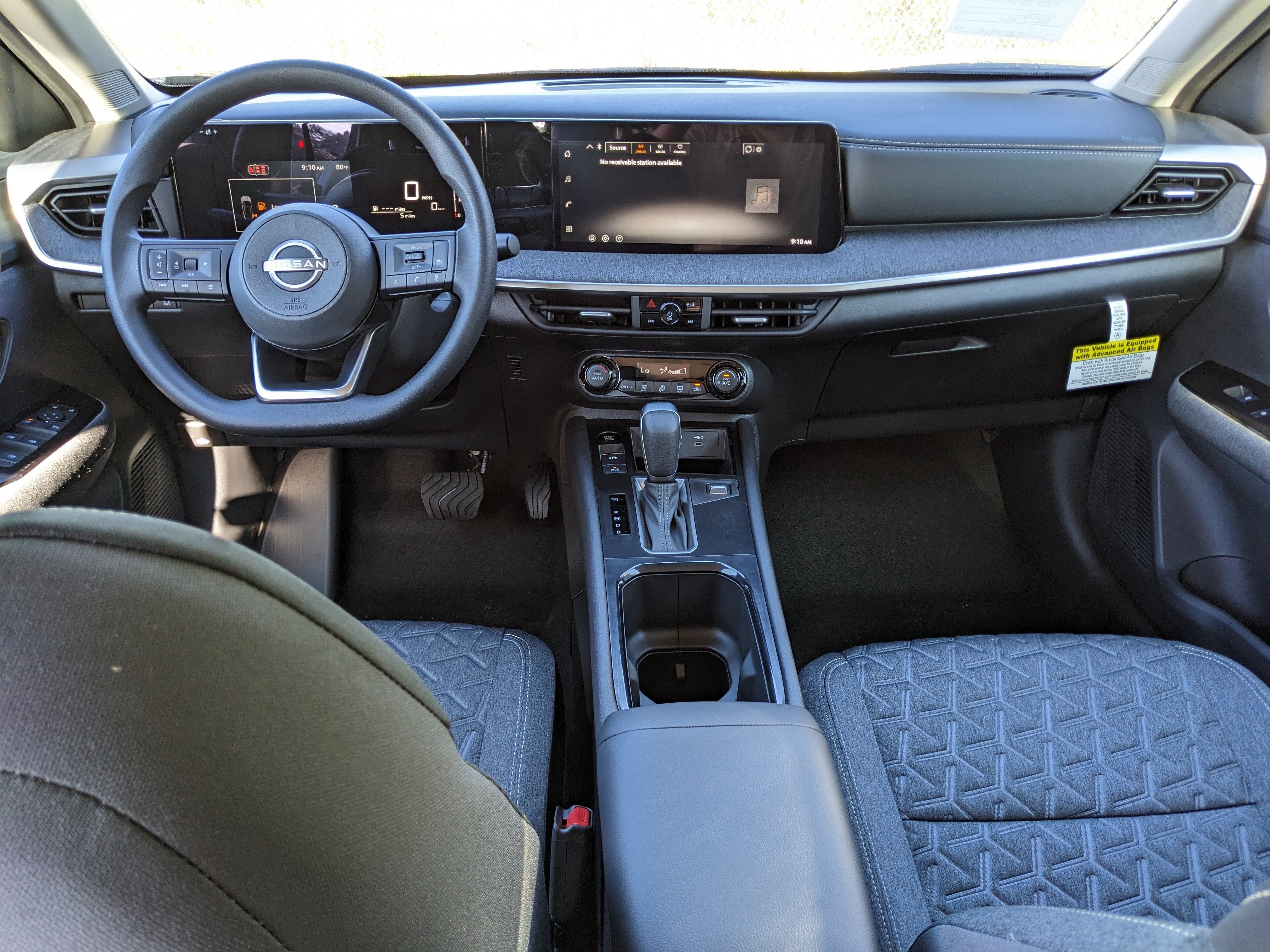 2027 Nissan Kicks SV