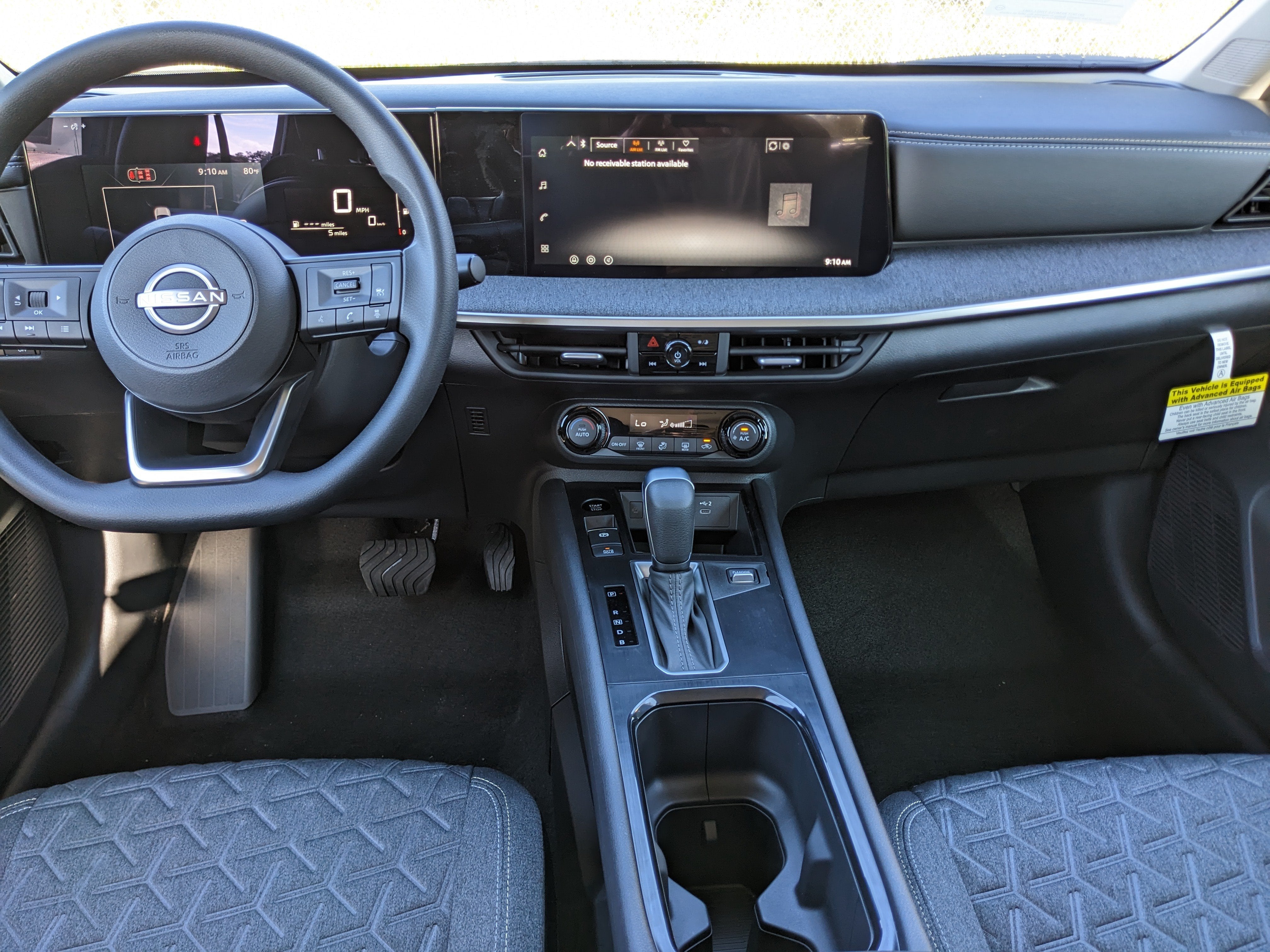 2027 Nissan Kicks SV