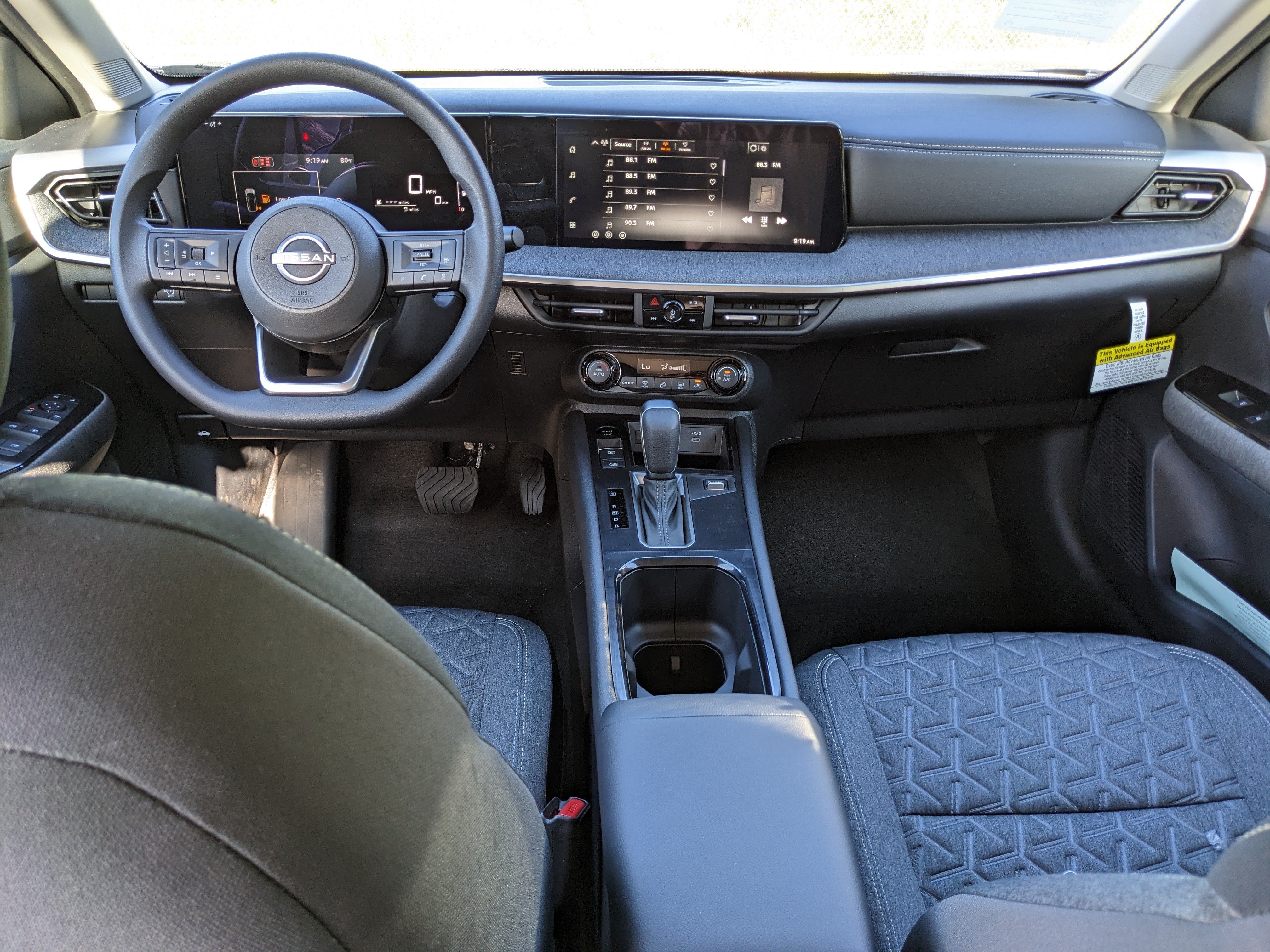 2027 Nissan Kicks SV