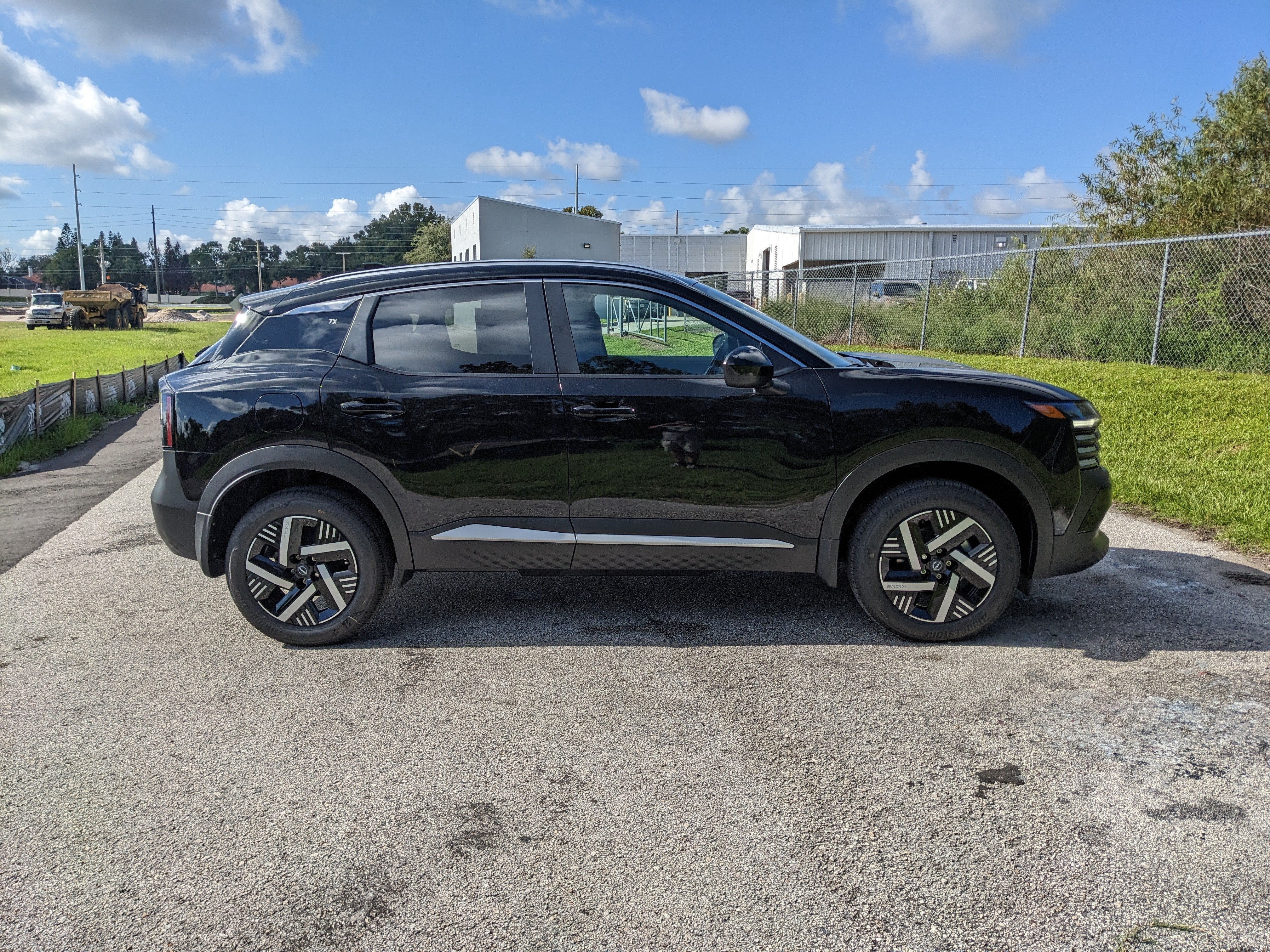 2027 Nissan Kicks SV