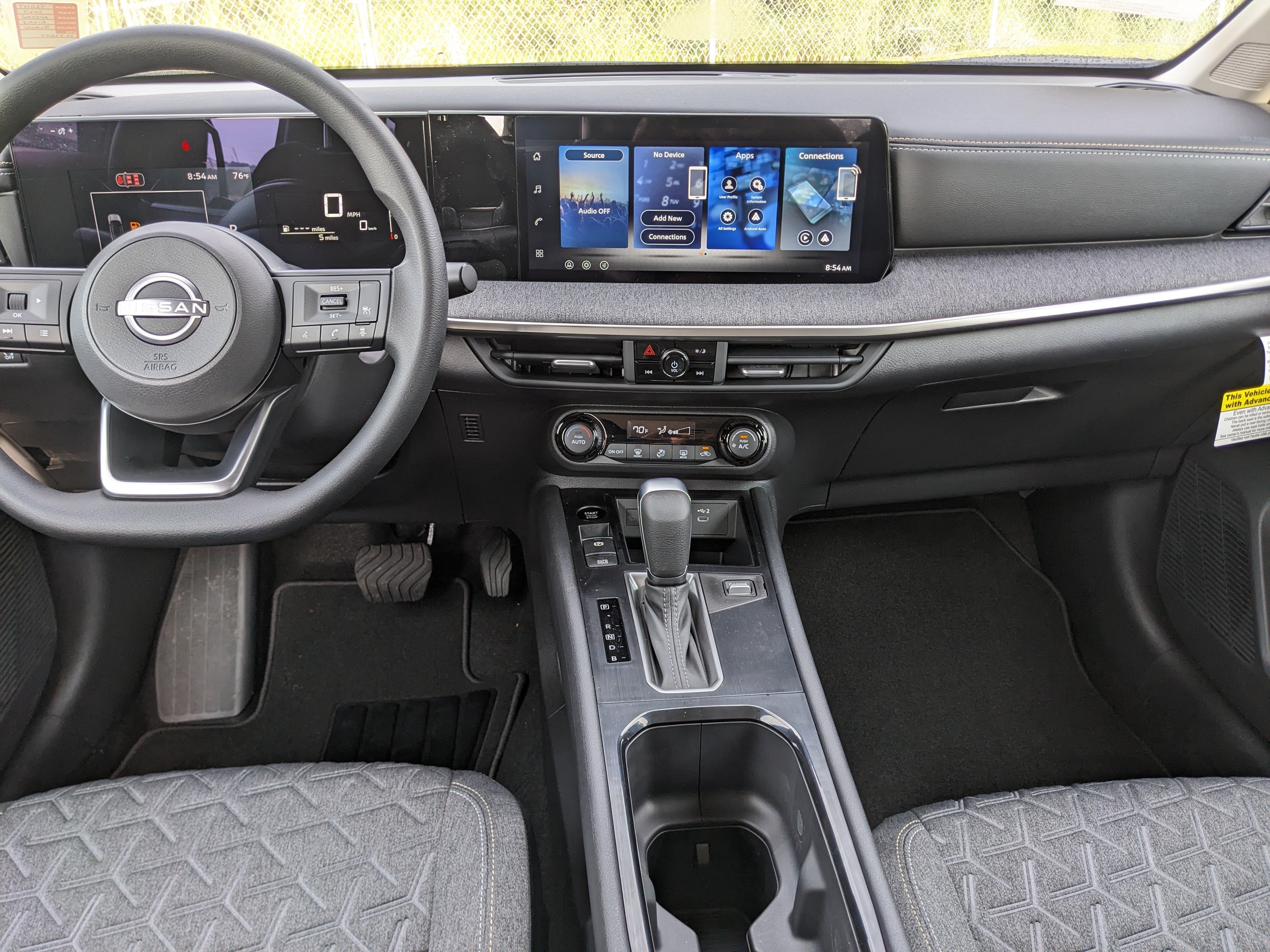 2027 Nissan Kicks SV