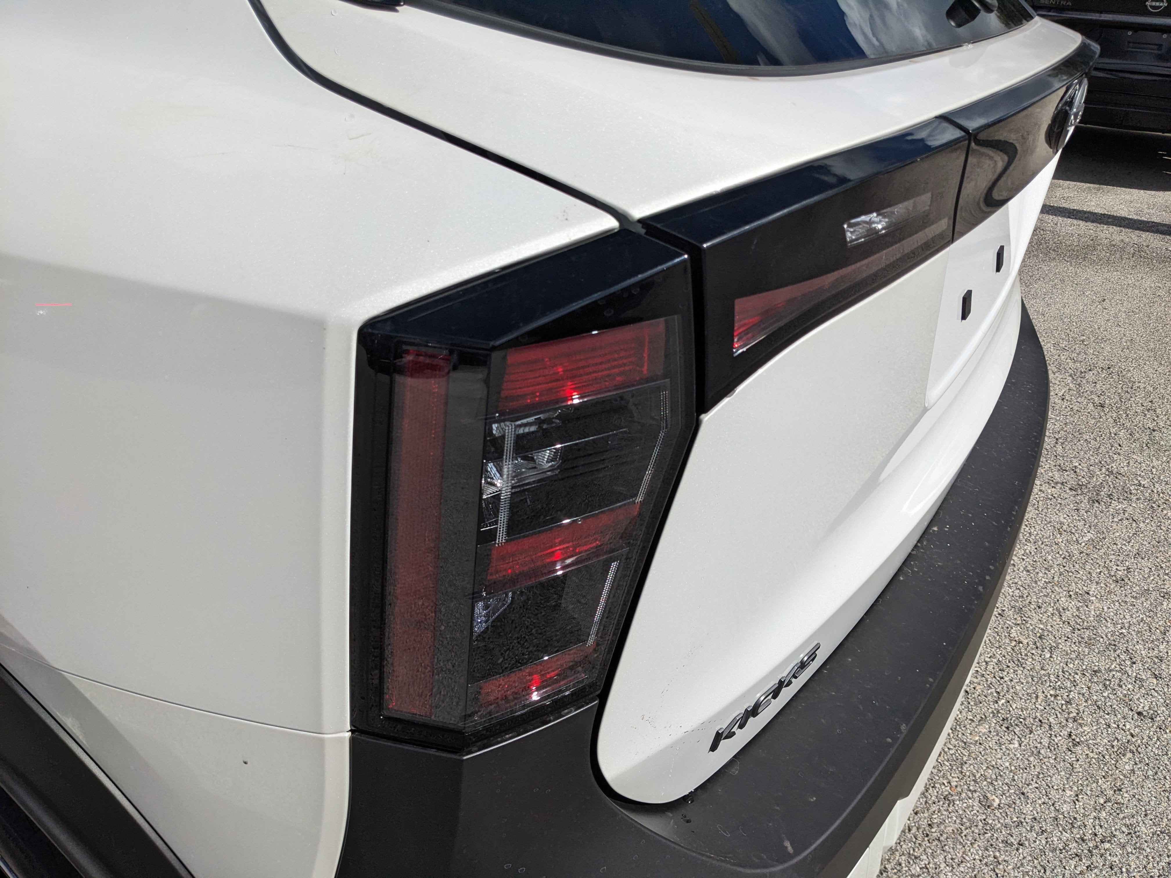 2027 Nissan Kicks SV
