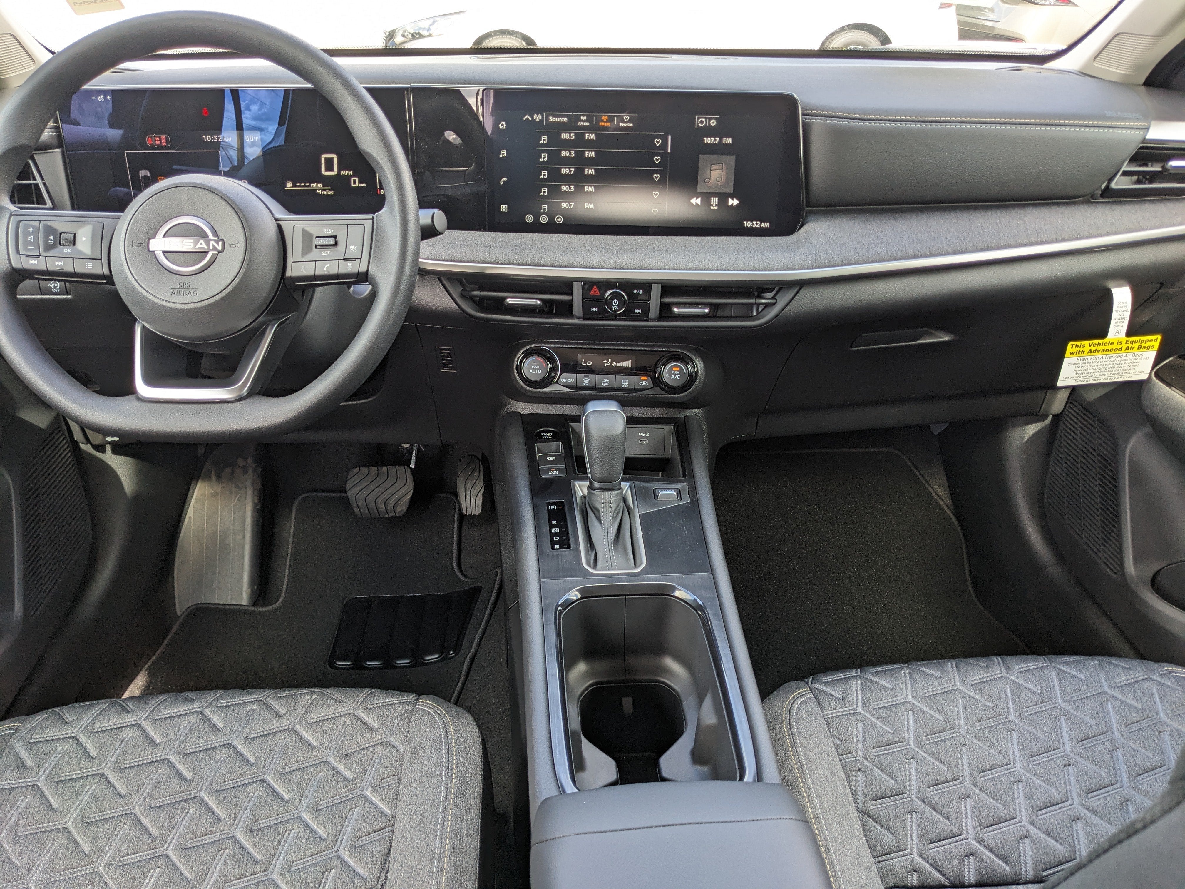 2027 Nissan Kicks SV