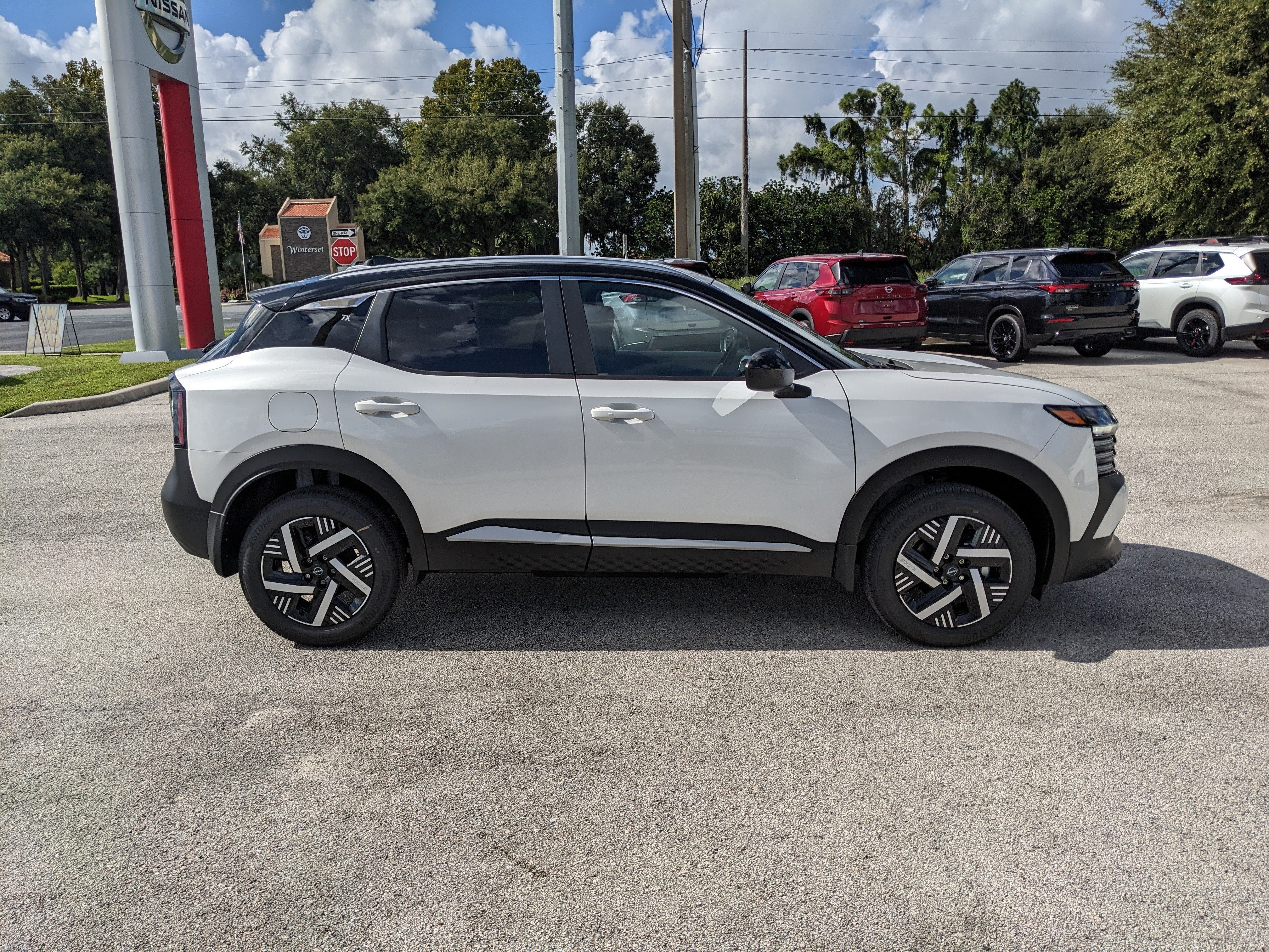 2027 Nissan Kicks SV
