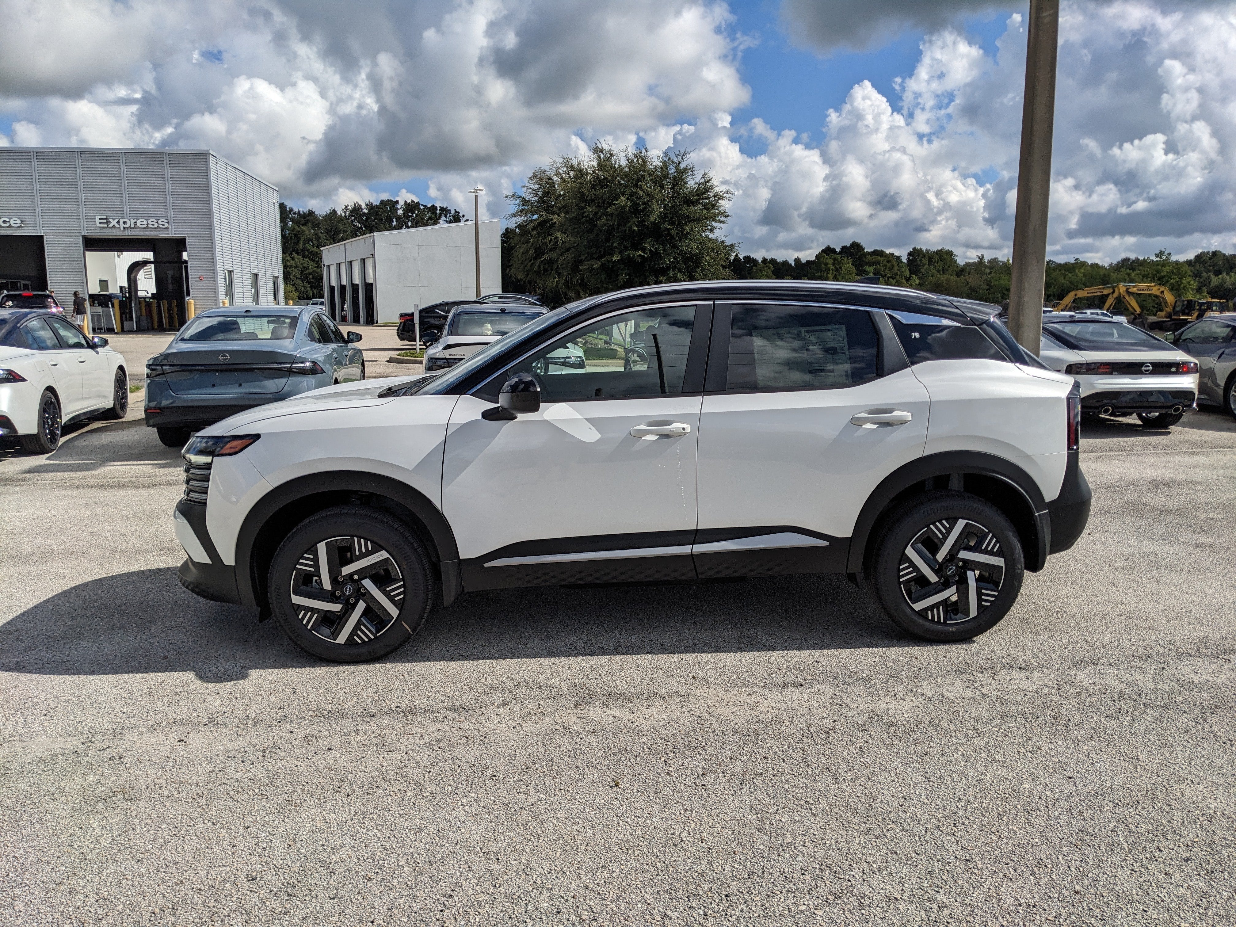 2027 Nissan Kicks SV