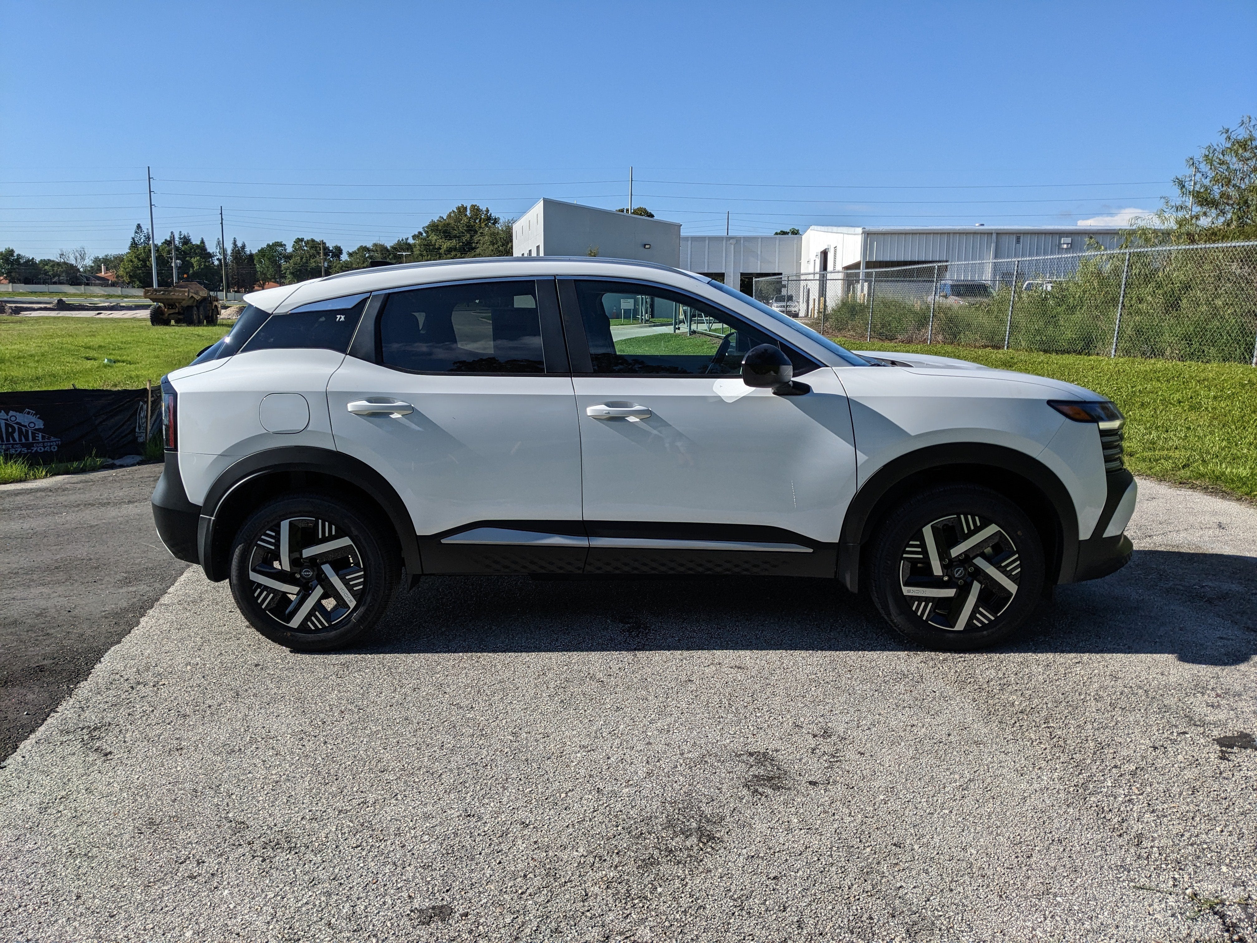 2027 Nissan Kicks SV