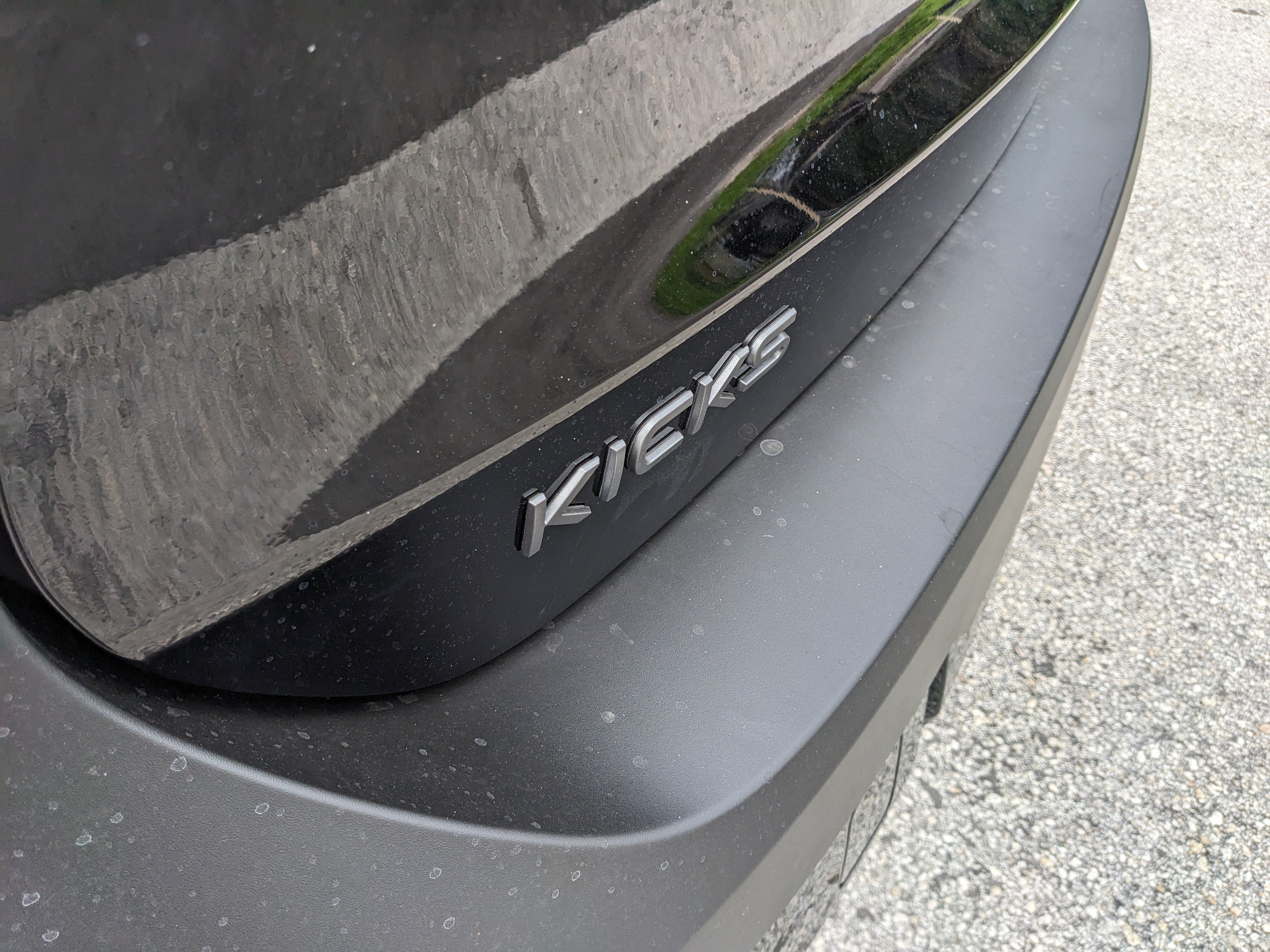 2027 Nissan Kicks SV