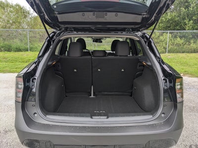 2027 Nissan Kicks SV
