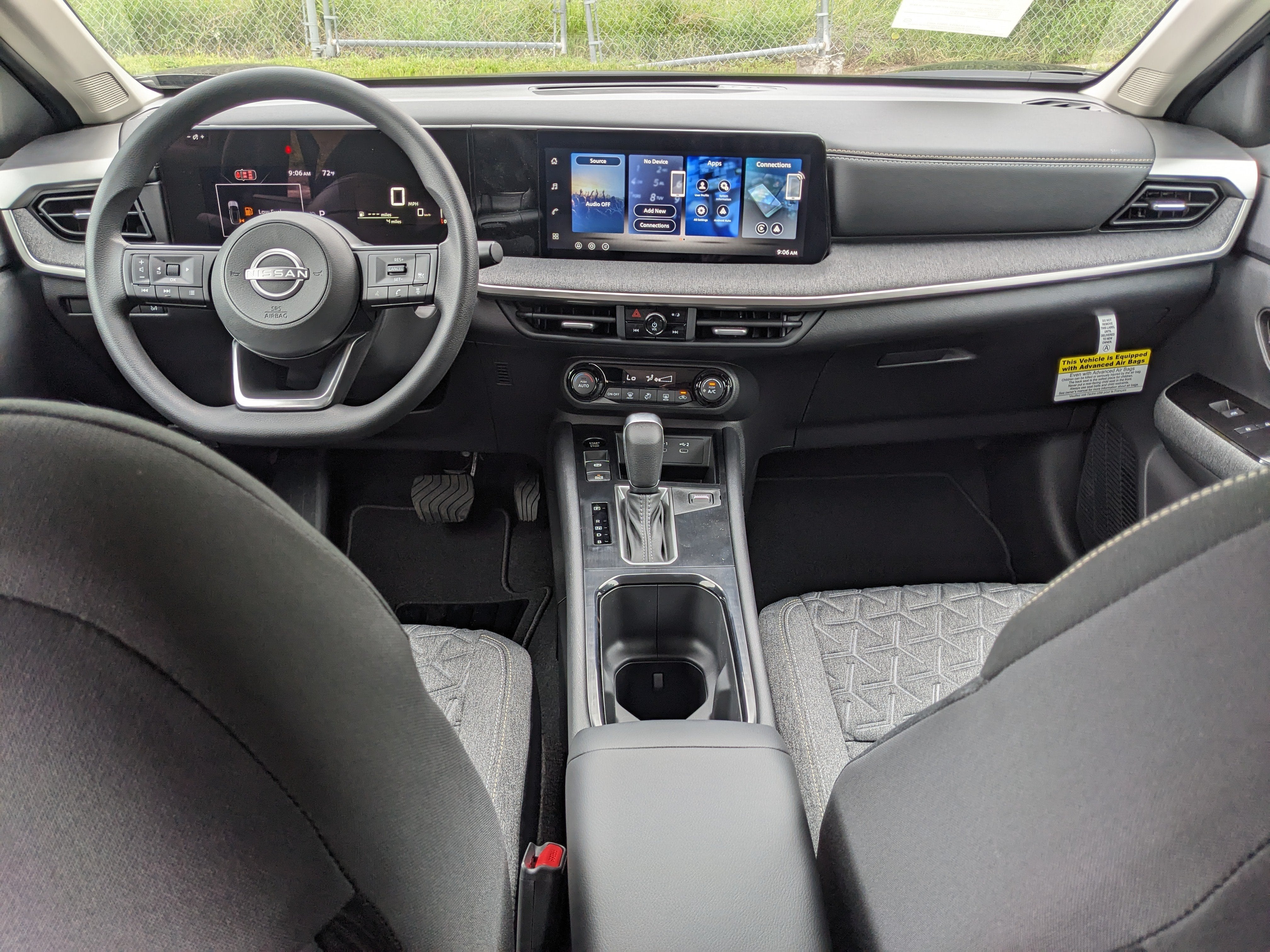 2027 Nissan Kicks SV