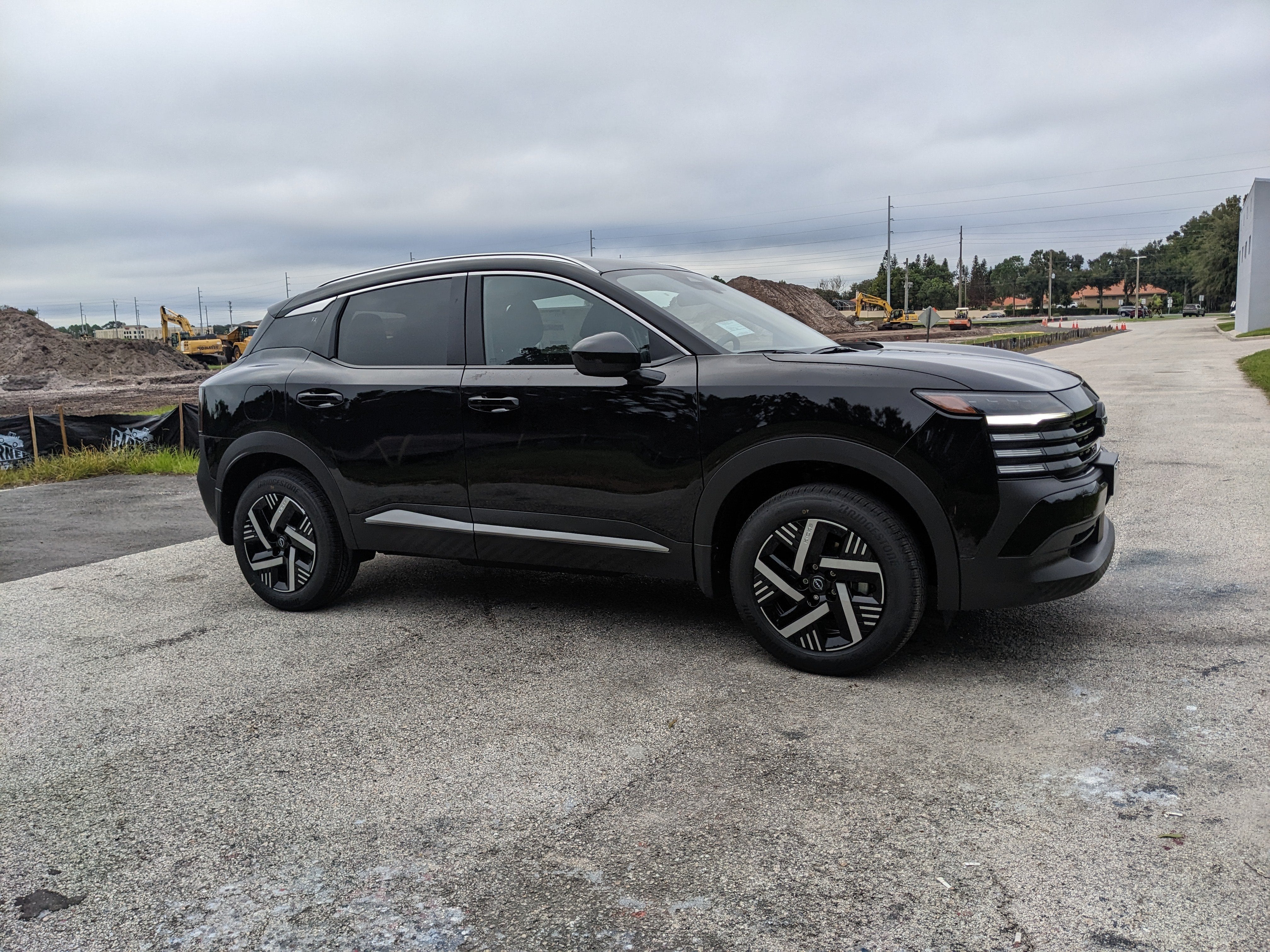 2027 Nissan Kicks SV
